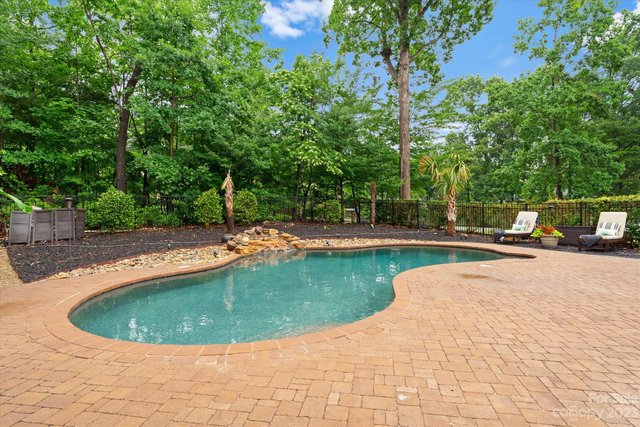 Norman Woods - Residential