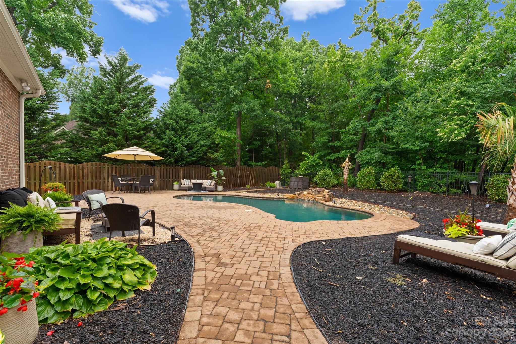 Norman Woods - Residential