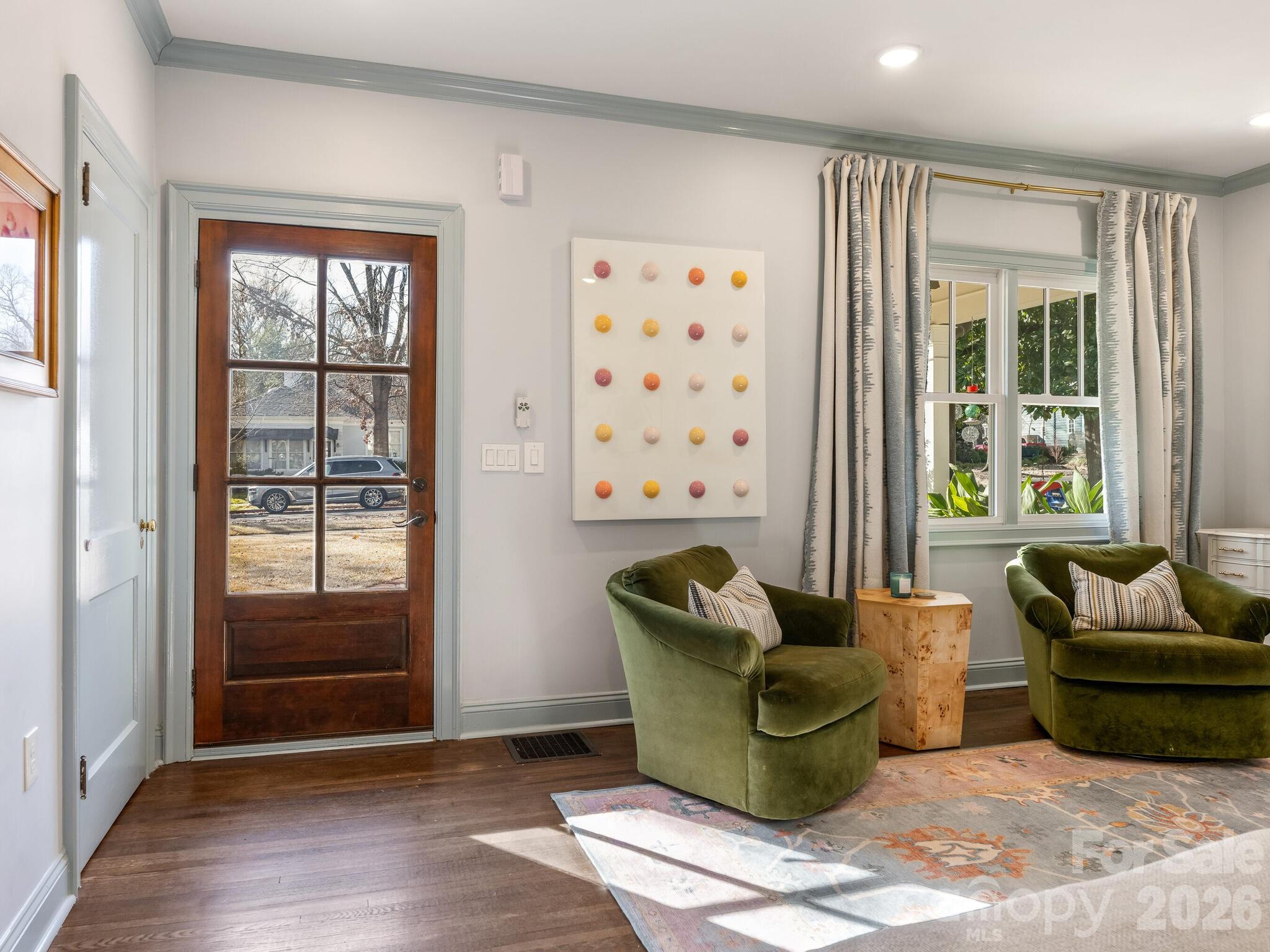 2409 Belvedere Avenue