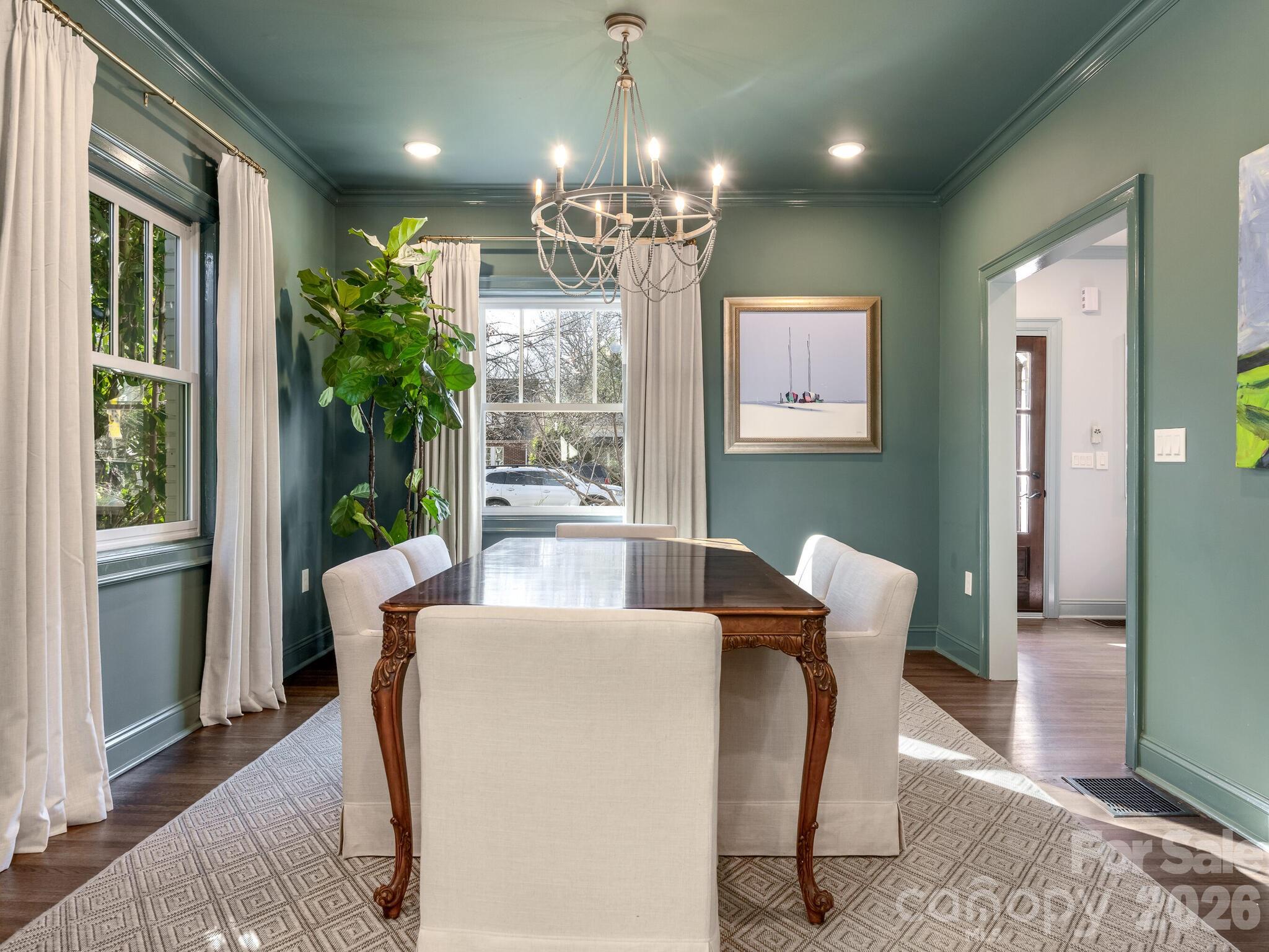 2409 Belvedere Avenue