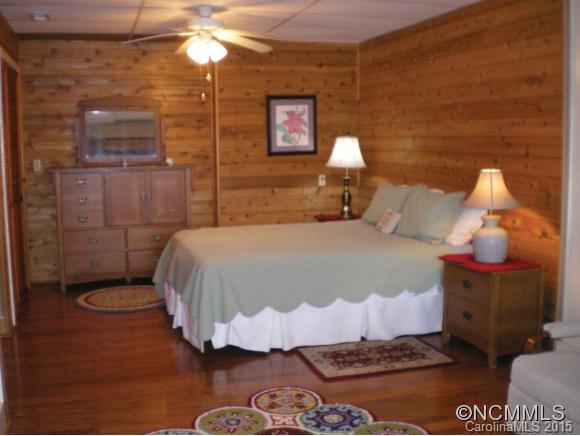 Laurel Falls - Residential