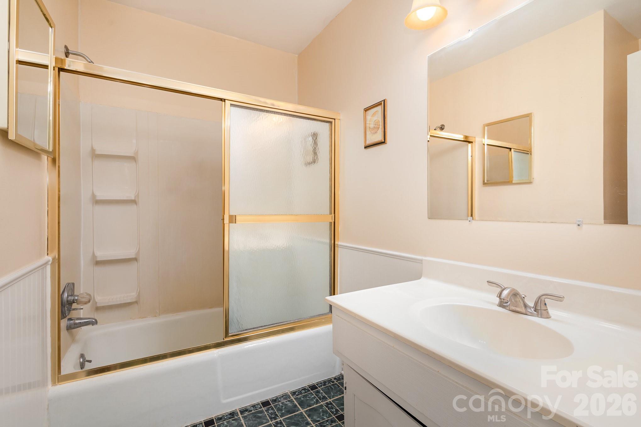 Sharon South - Residential