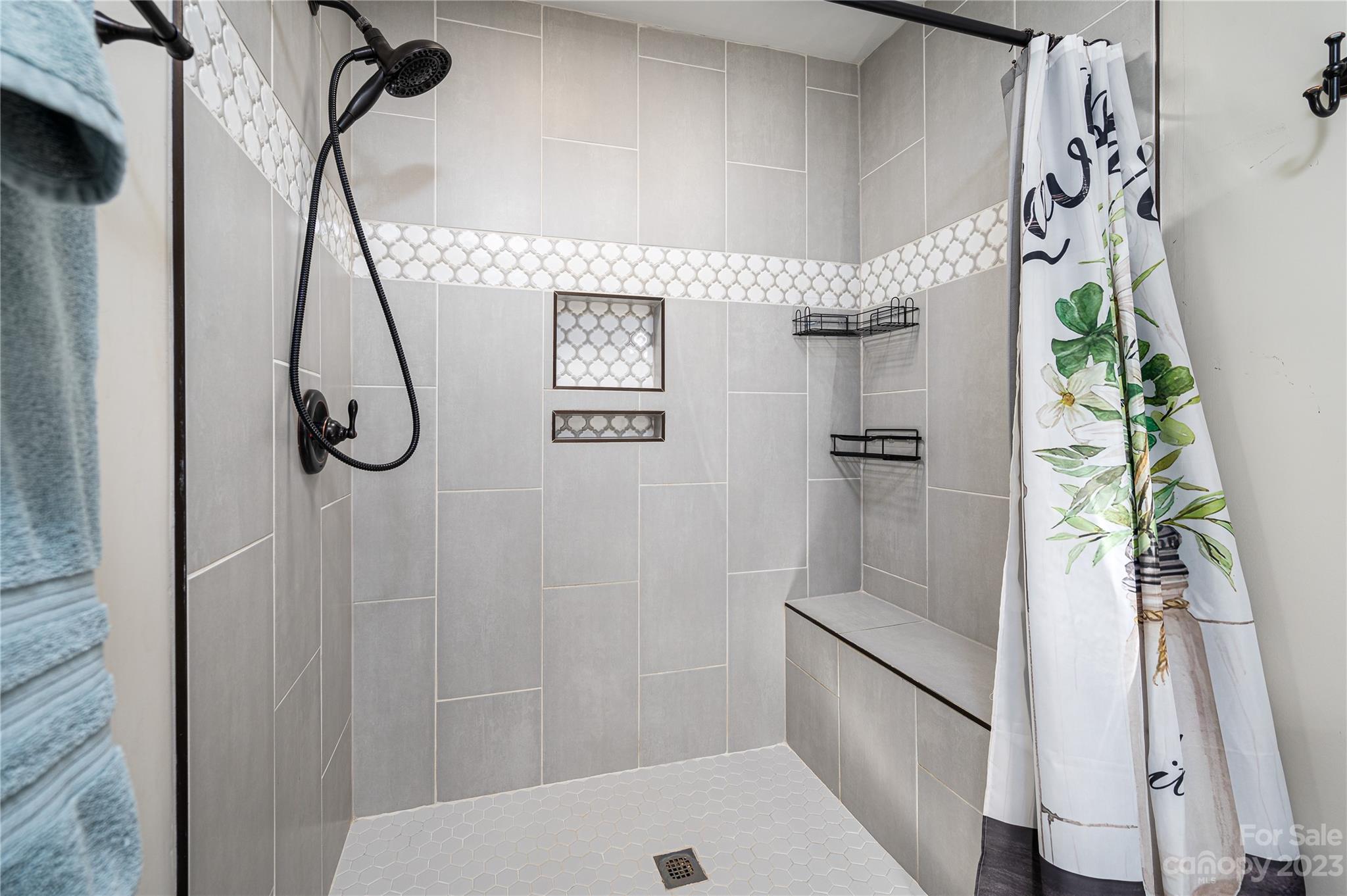 Leewood Acres - Residential