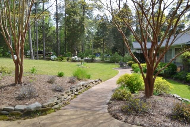 Pineview Lakes - Residential