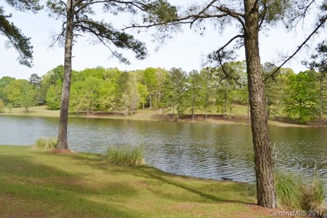 Pineview Lakes - Residential