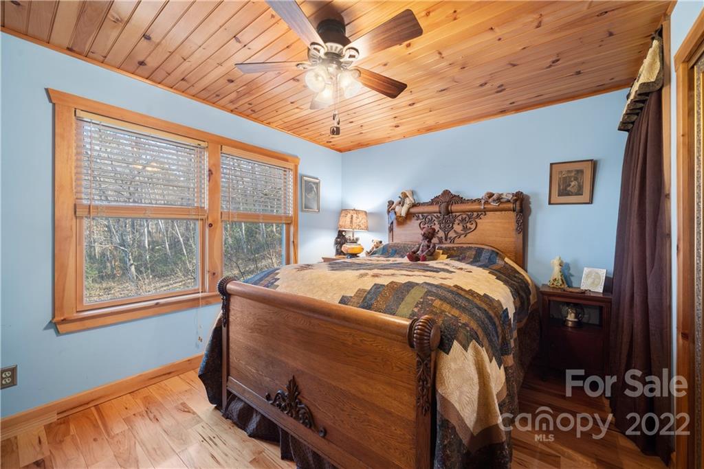 Pine Ridge - Residential