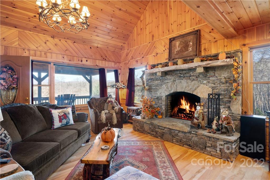 Pine Ridge - Residential