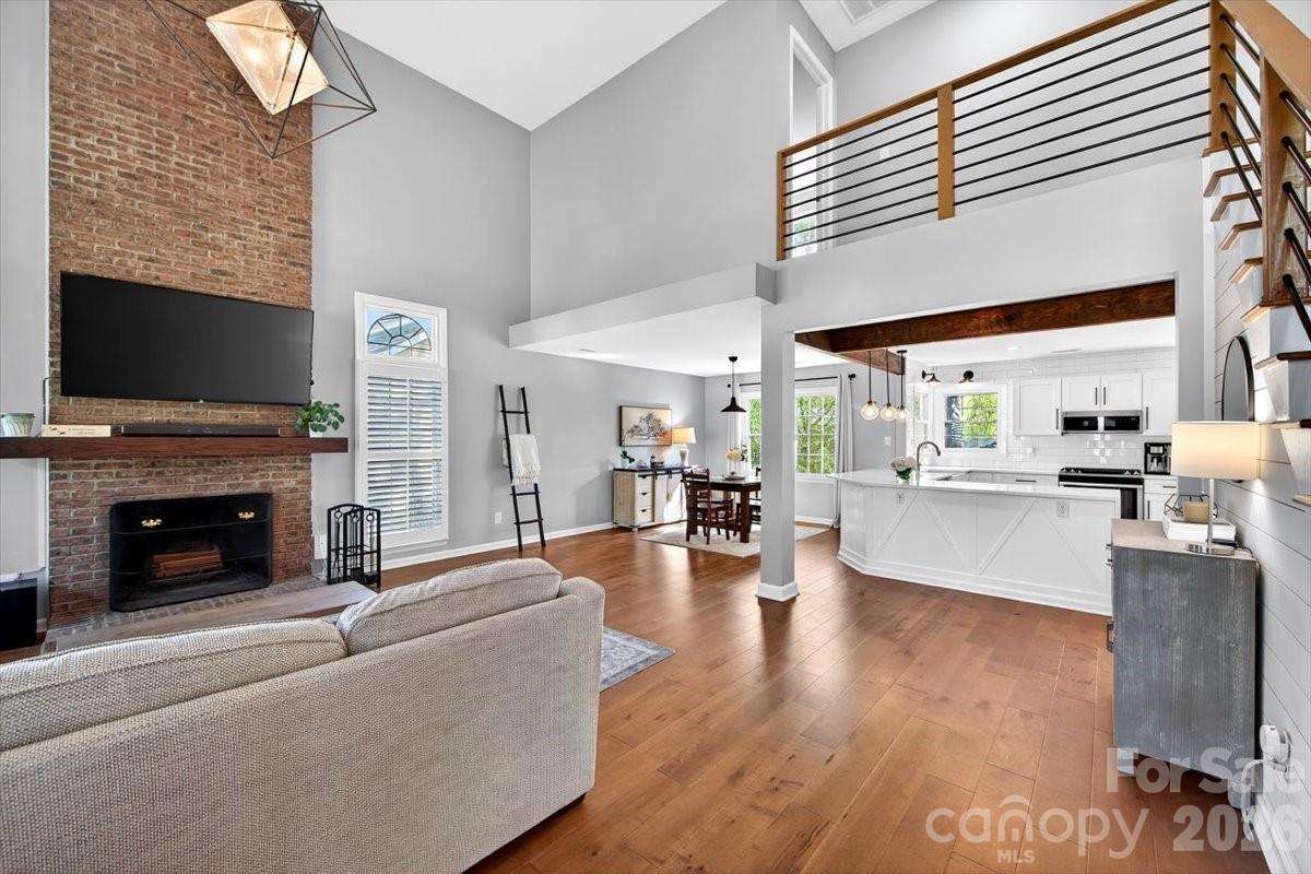 Cameron Wood - Residential