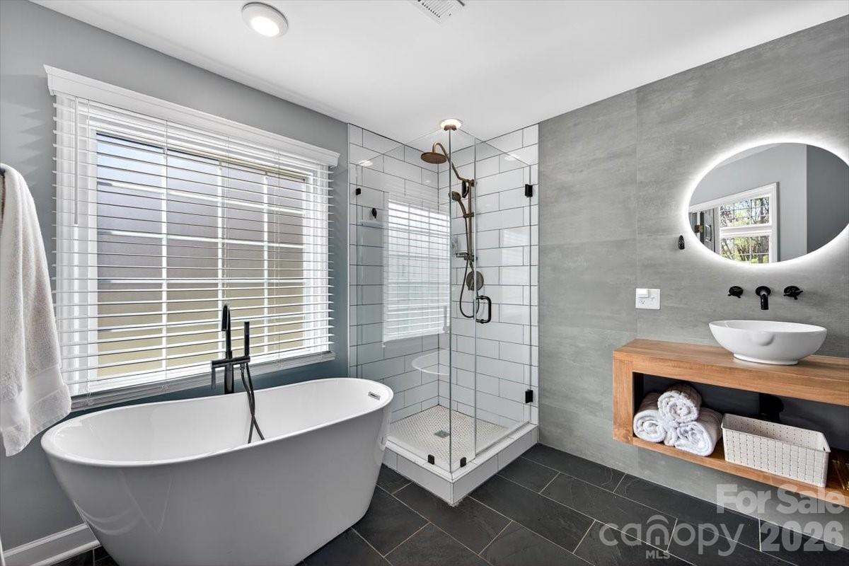 Cameron Wood - Residential