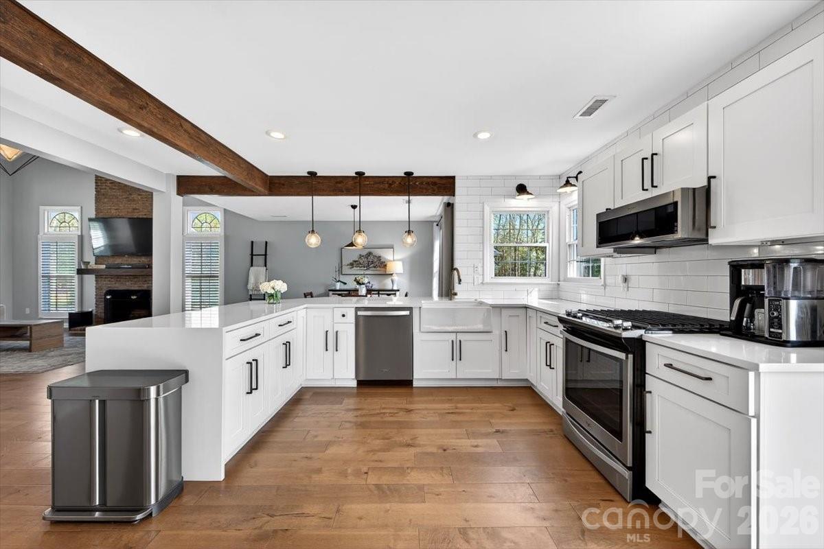 Cameron Wood - Residential