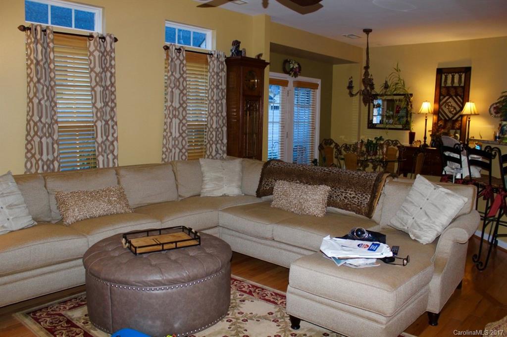 Autumn Cove At Lake Wylie - Residential