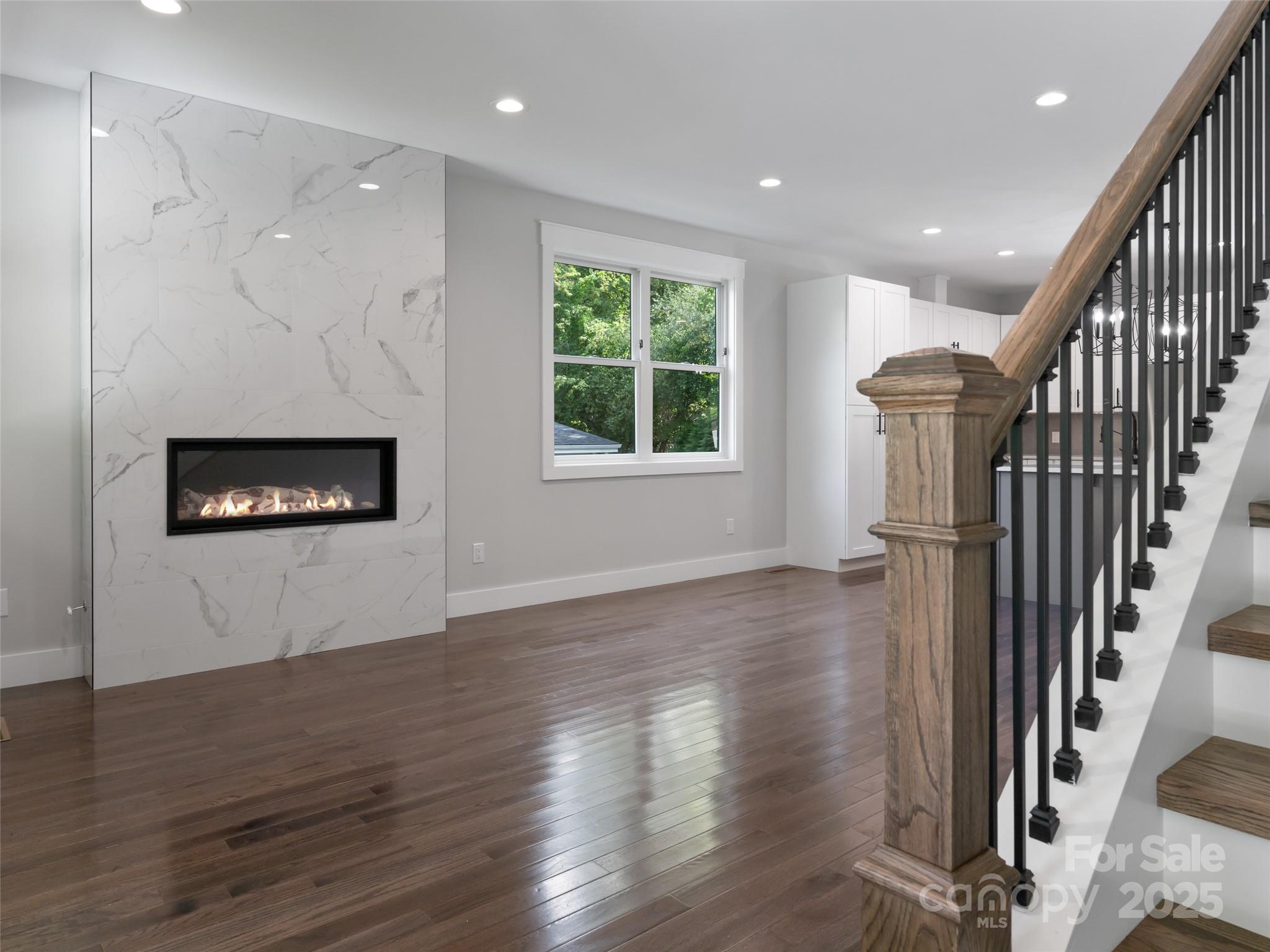 8 Craven Hill Circle