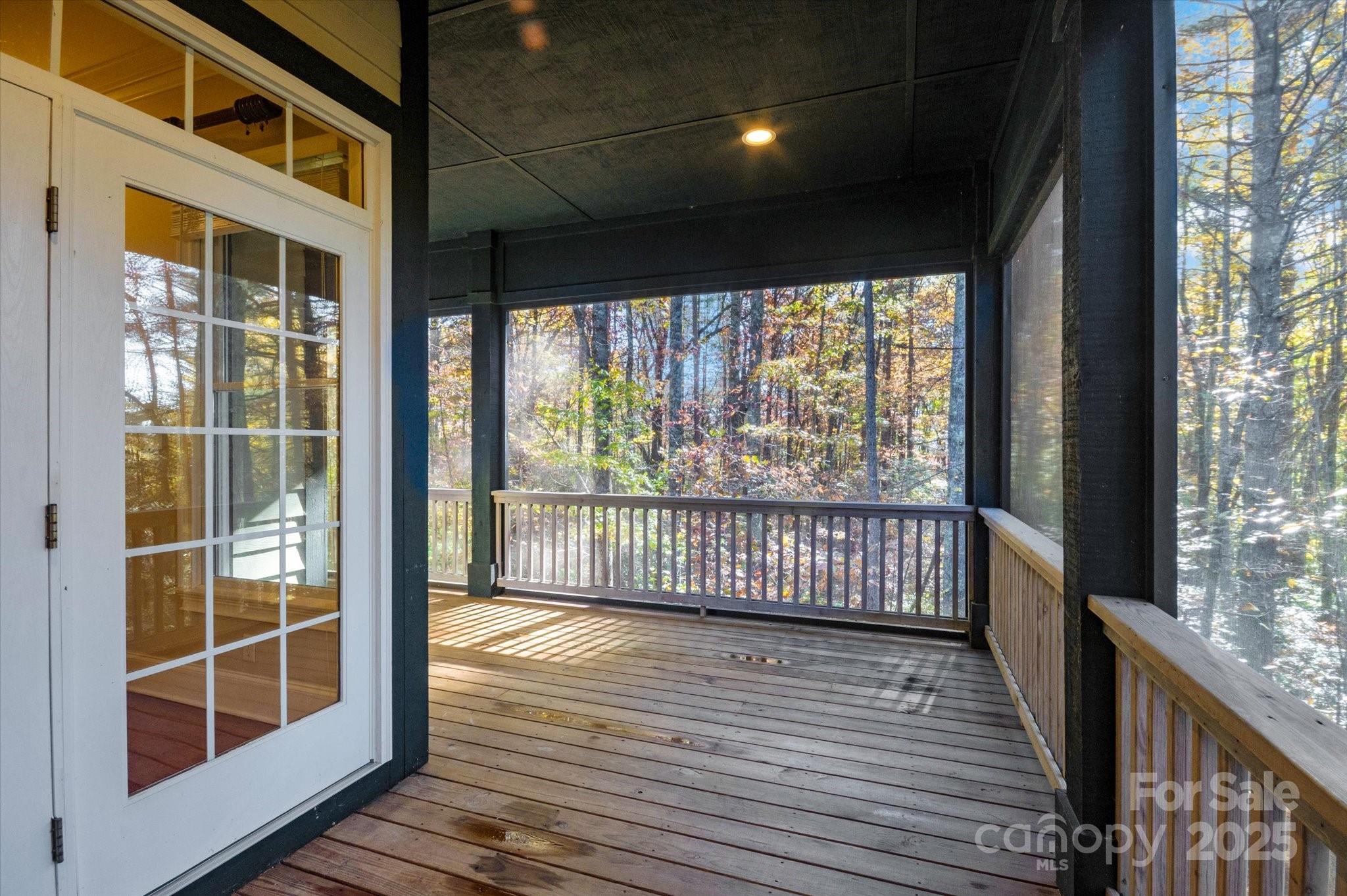 Straus Park - Residential