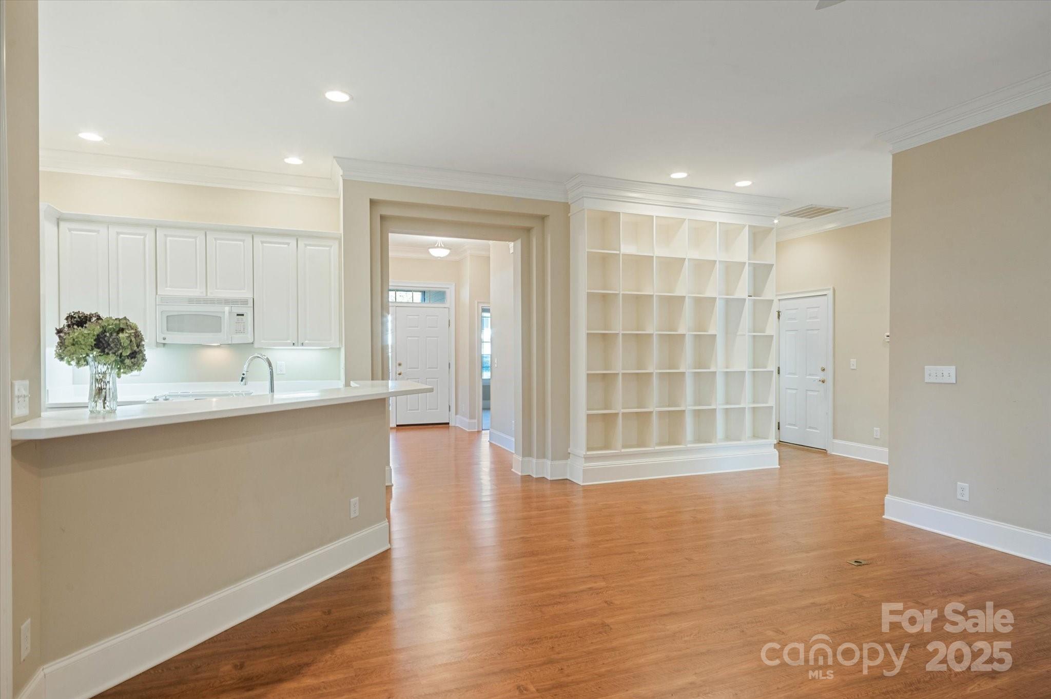 Straus Park - Residential