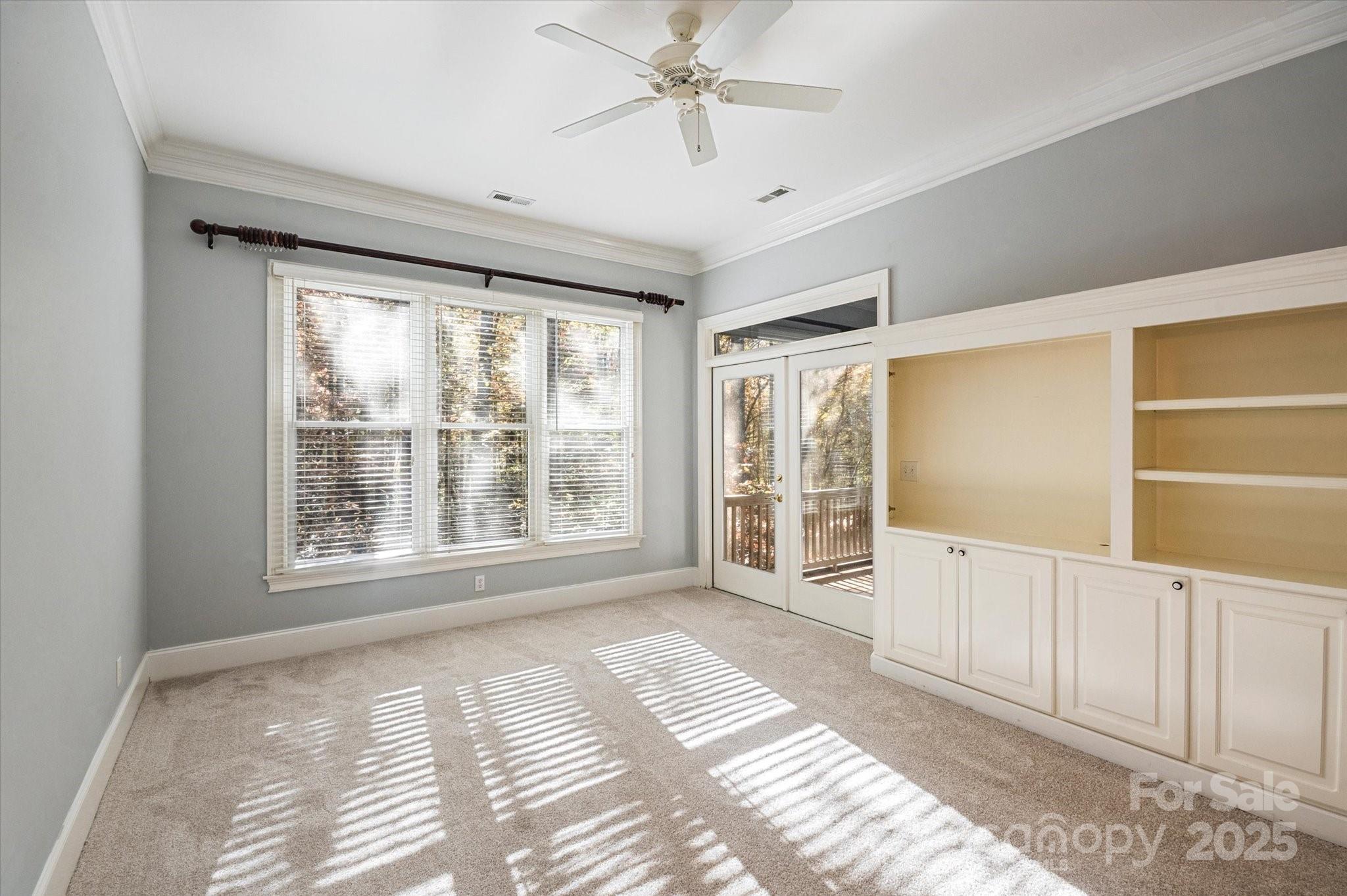 Straus Park - Residential