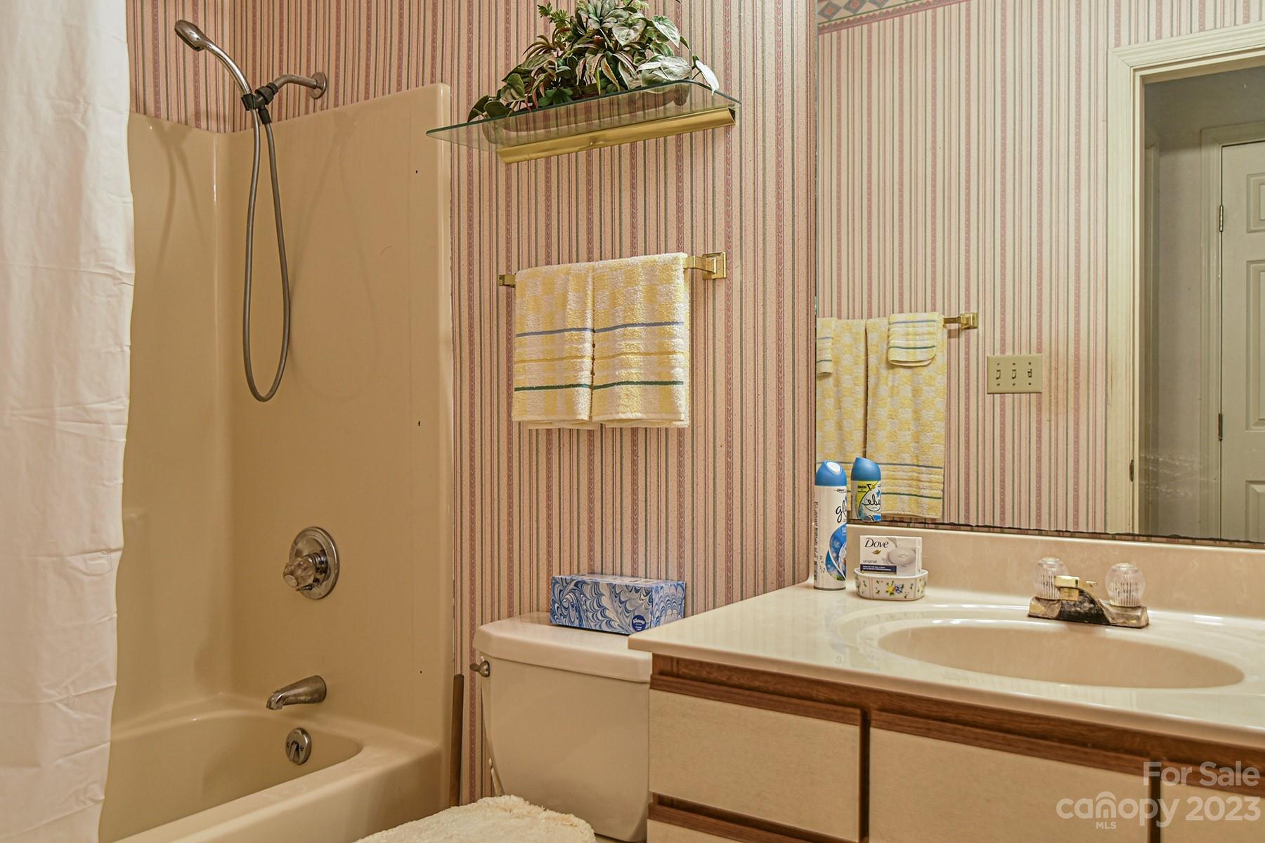 The Village At Averys Creek - Residential