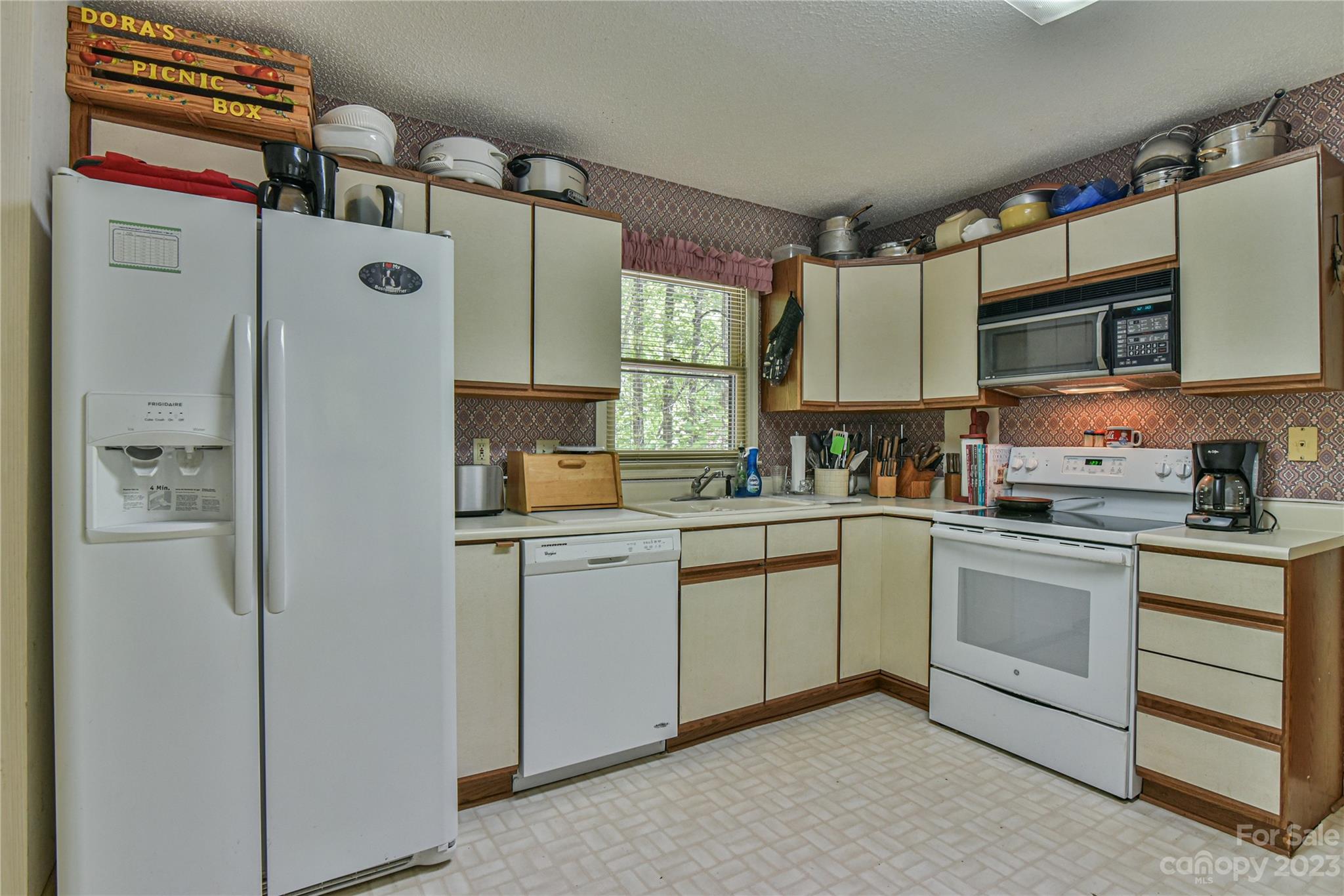 The Village At Averys Creek - Residential