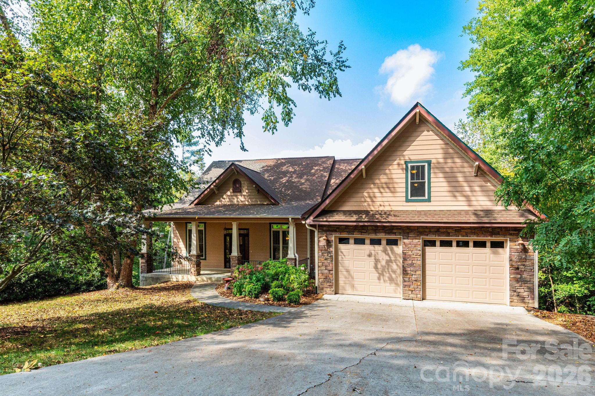 5 Meadowbrook Lane