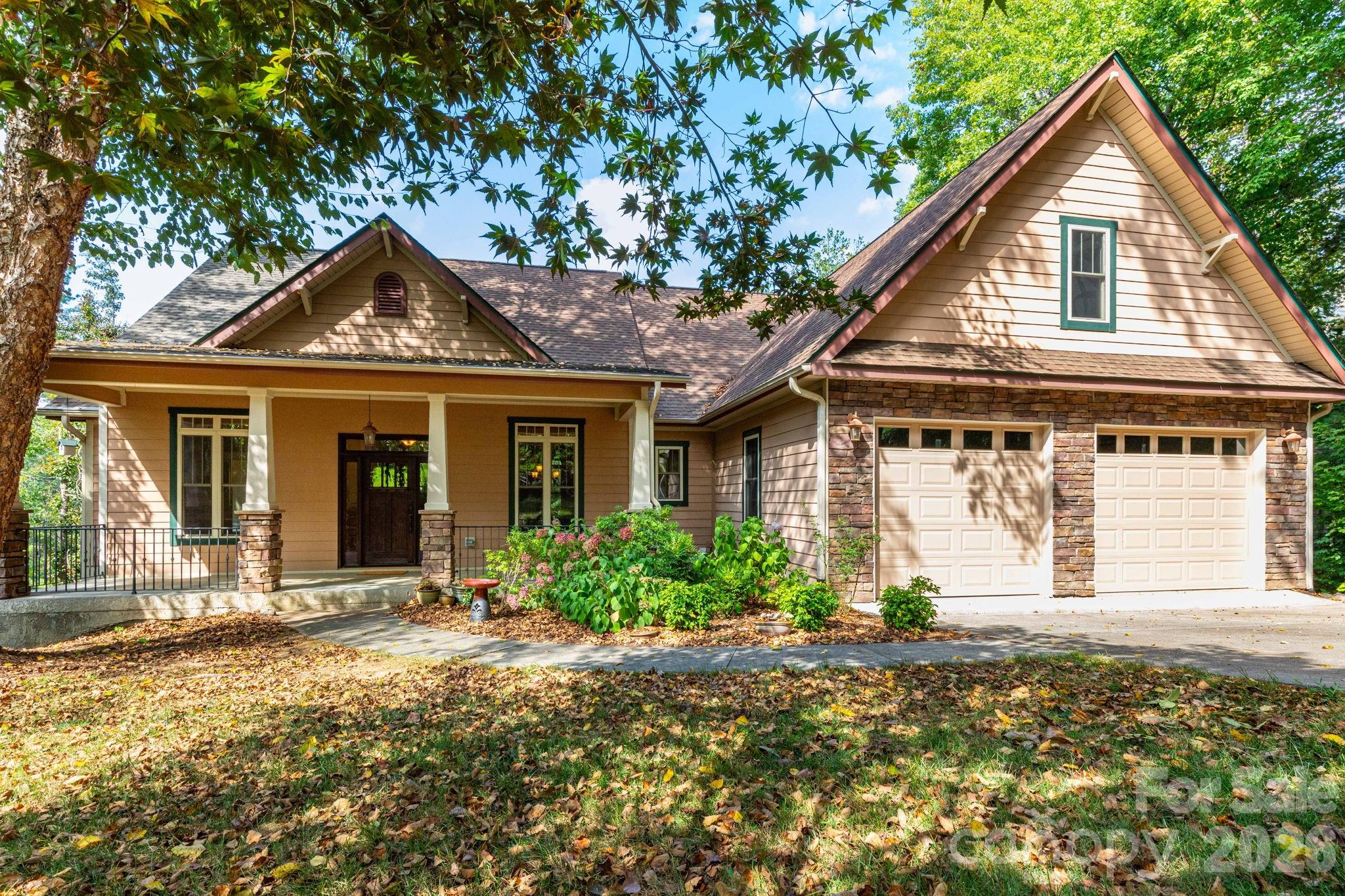 5 Meadowbrook Lane