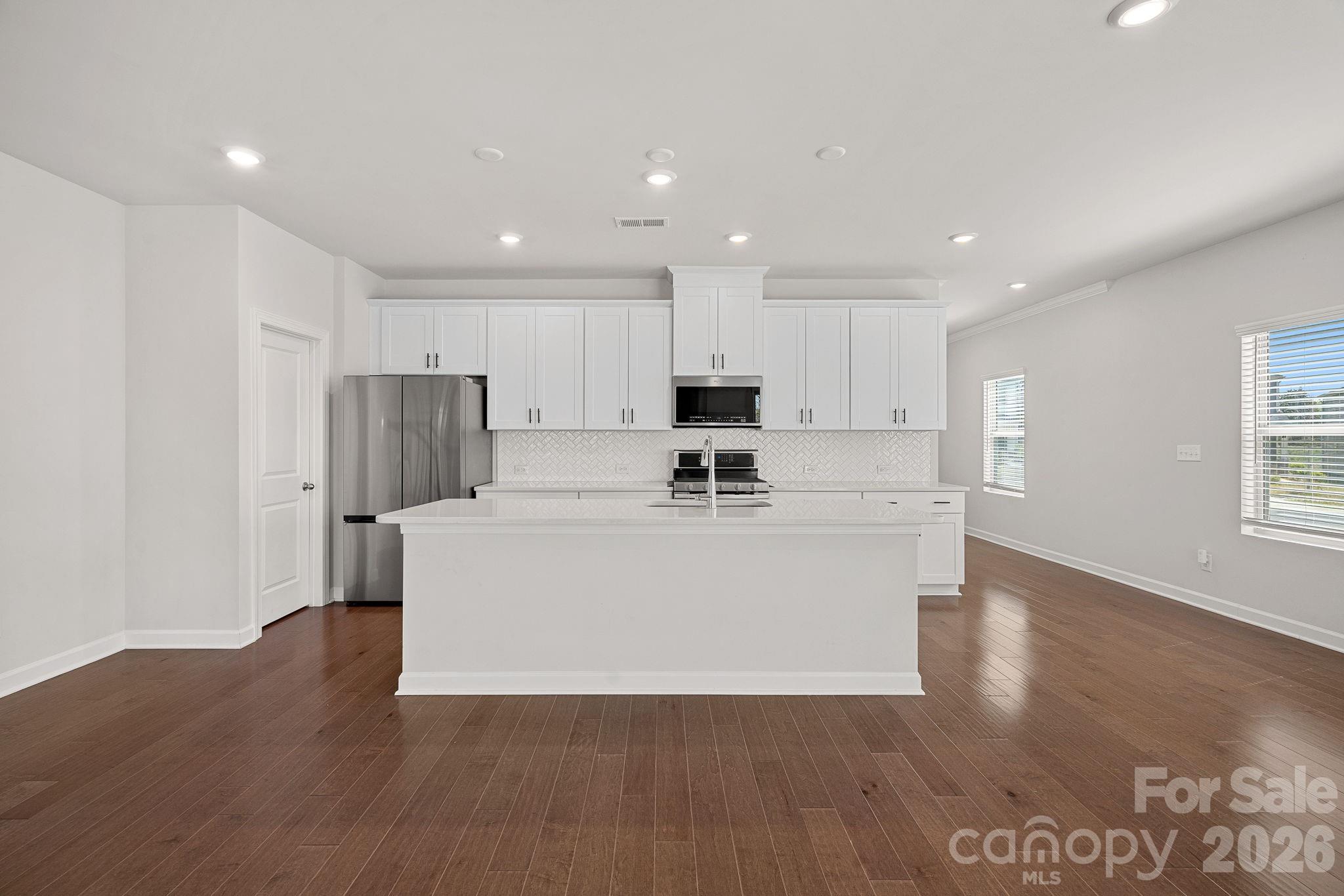 Larkhaven Hills - Residential