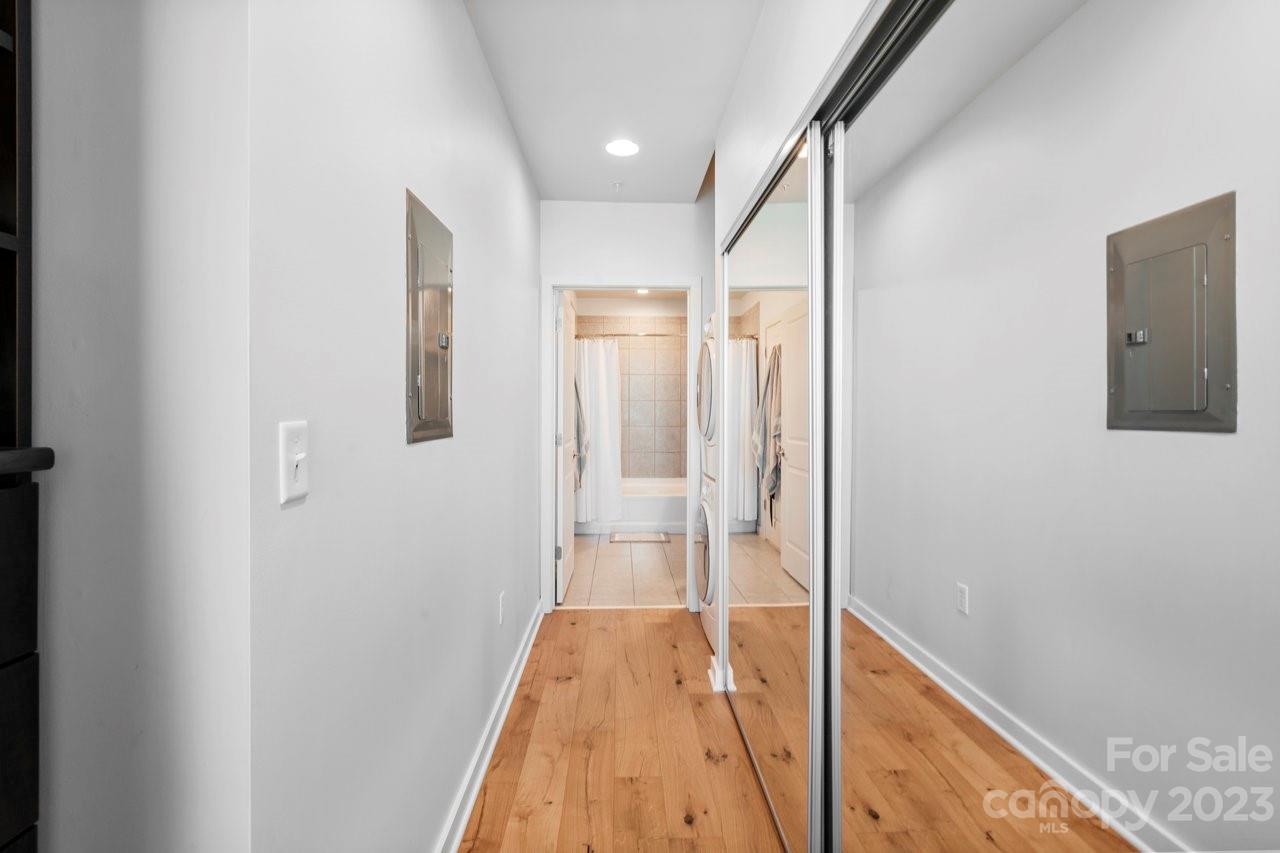 Avenue Condominiums - Residential