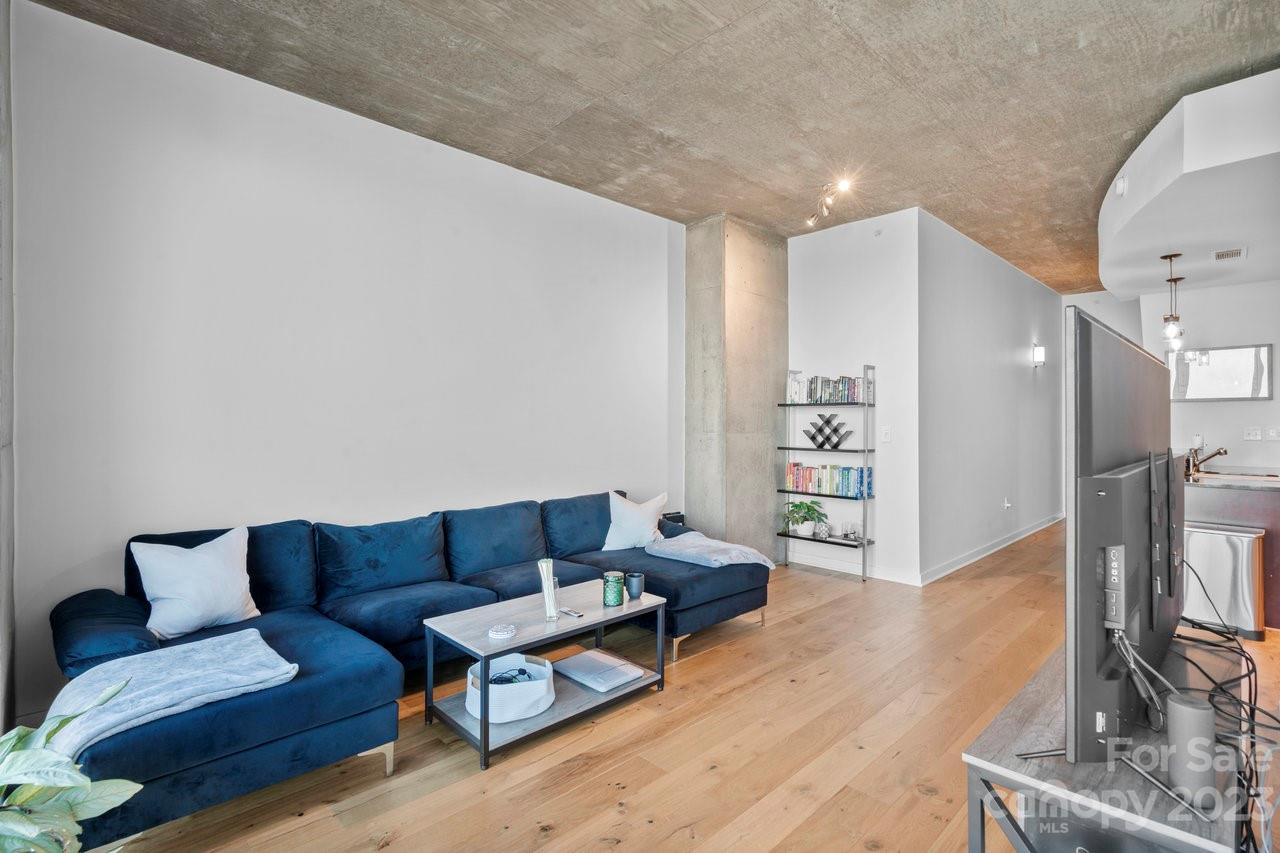 Avenue Condominiums - Residential