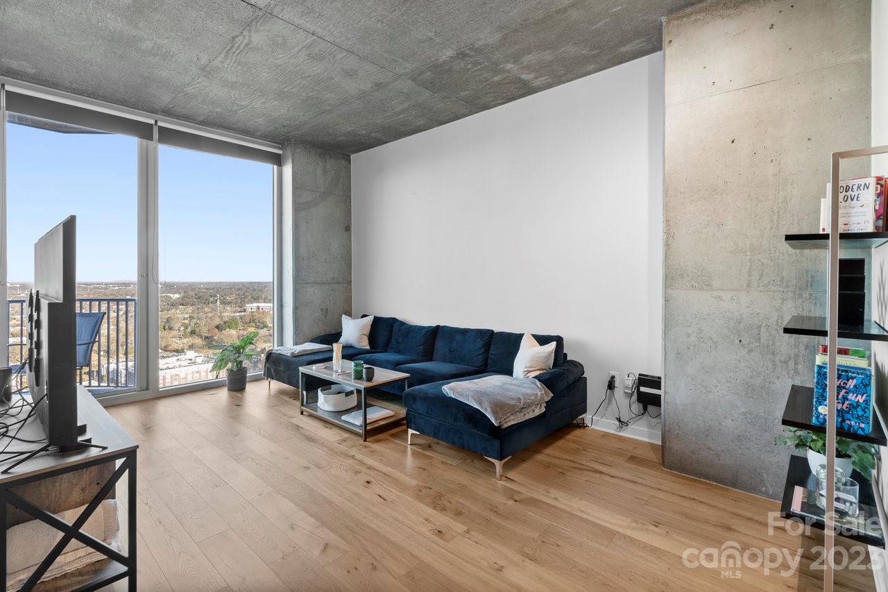 Avenue Condominiums - Residential