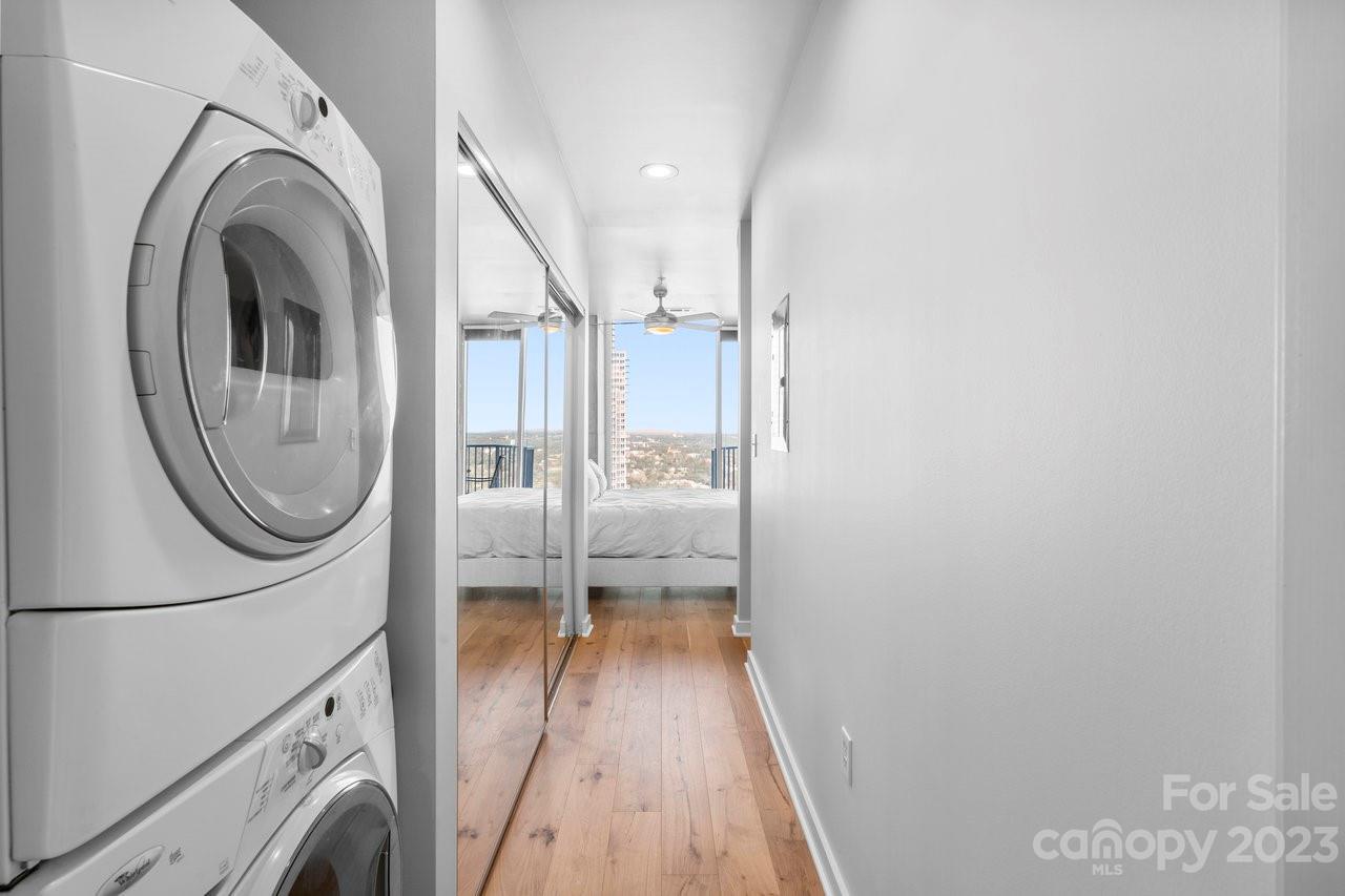 Avenue Condominiums - Residential