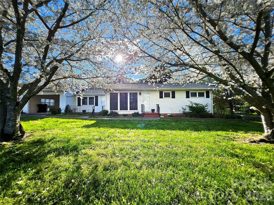 Welcome to this Charming three-bedroom, one-bathroom home, nestled on a spacious one-acre lot in the heart of Monroe. This property features a clear, fully fenced open yard ideal for family and outdoor activities. Enjoy the ease of a large circle driveway providing ample parking for guests. Whether you're looking for a peaceful retreat or easy access to city amenities, this house is the perfect place to call home. Don't miss out on this incredible opportunity.