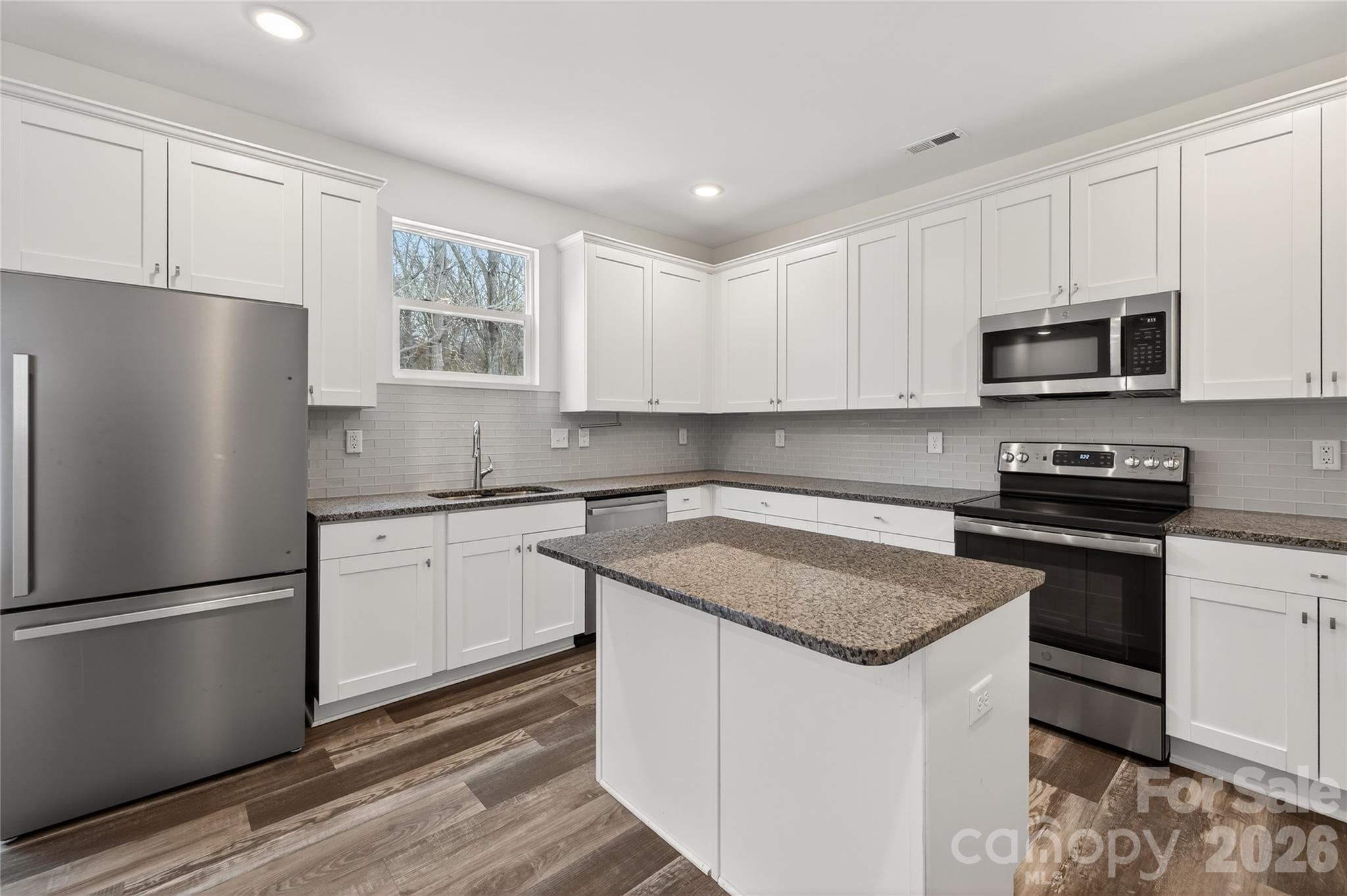 Ravenwood Estates - Residential