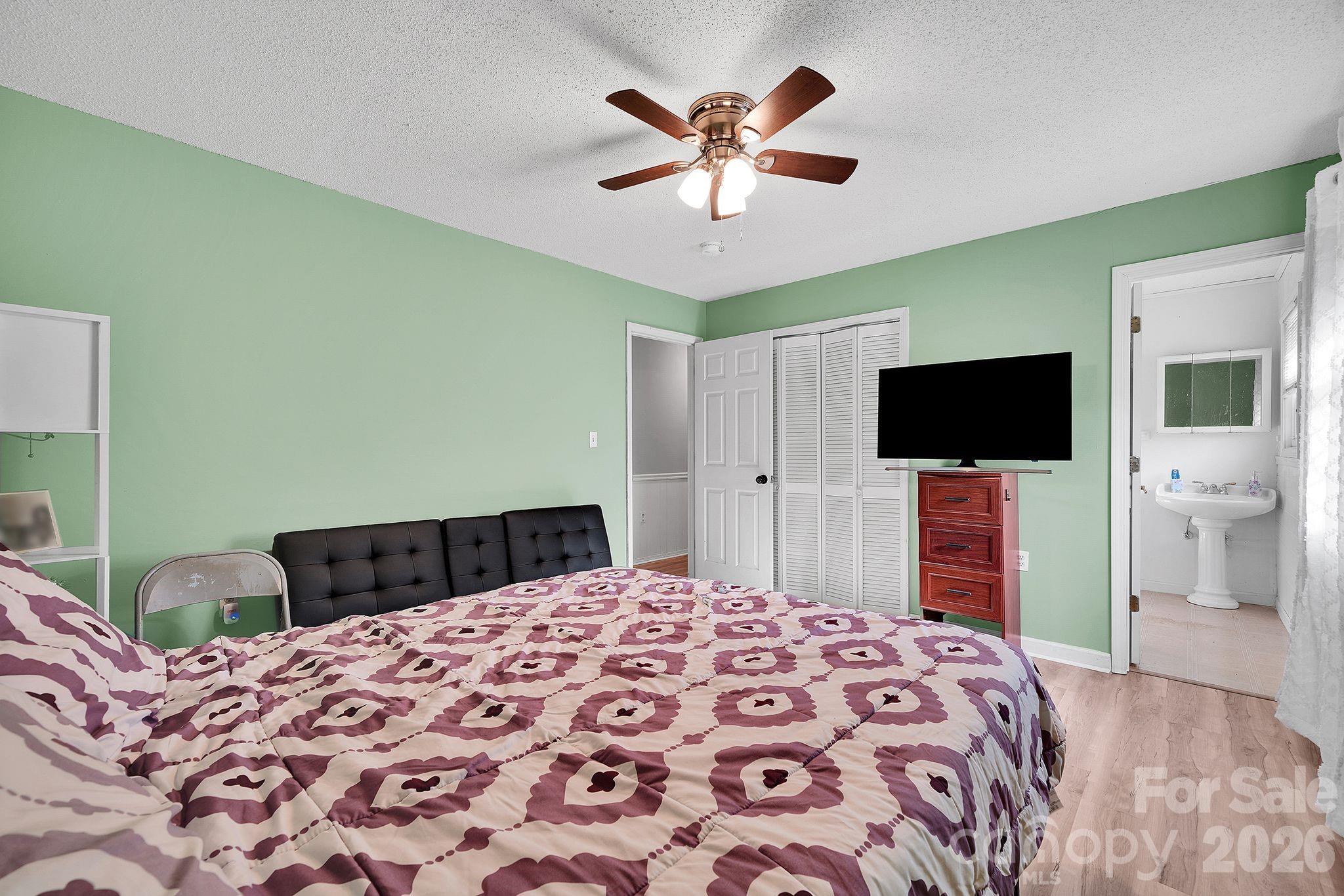 Russell Farms - Residential