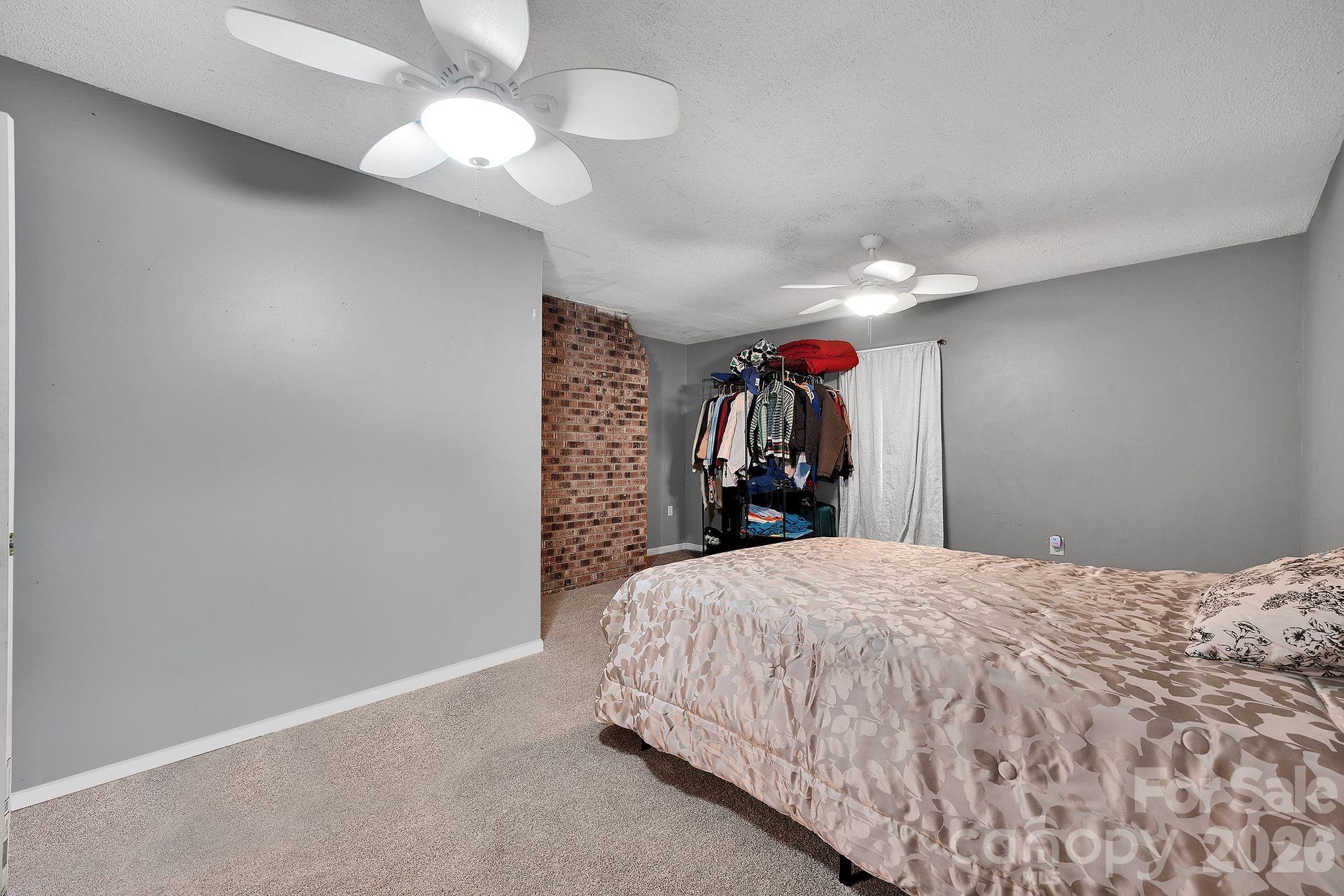 Russell Farms - Residential