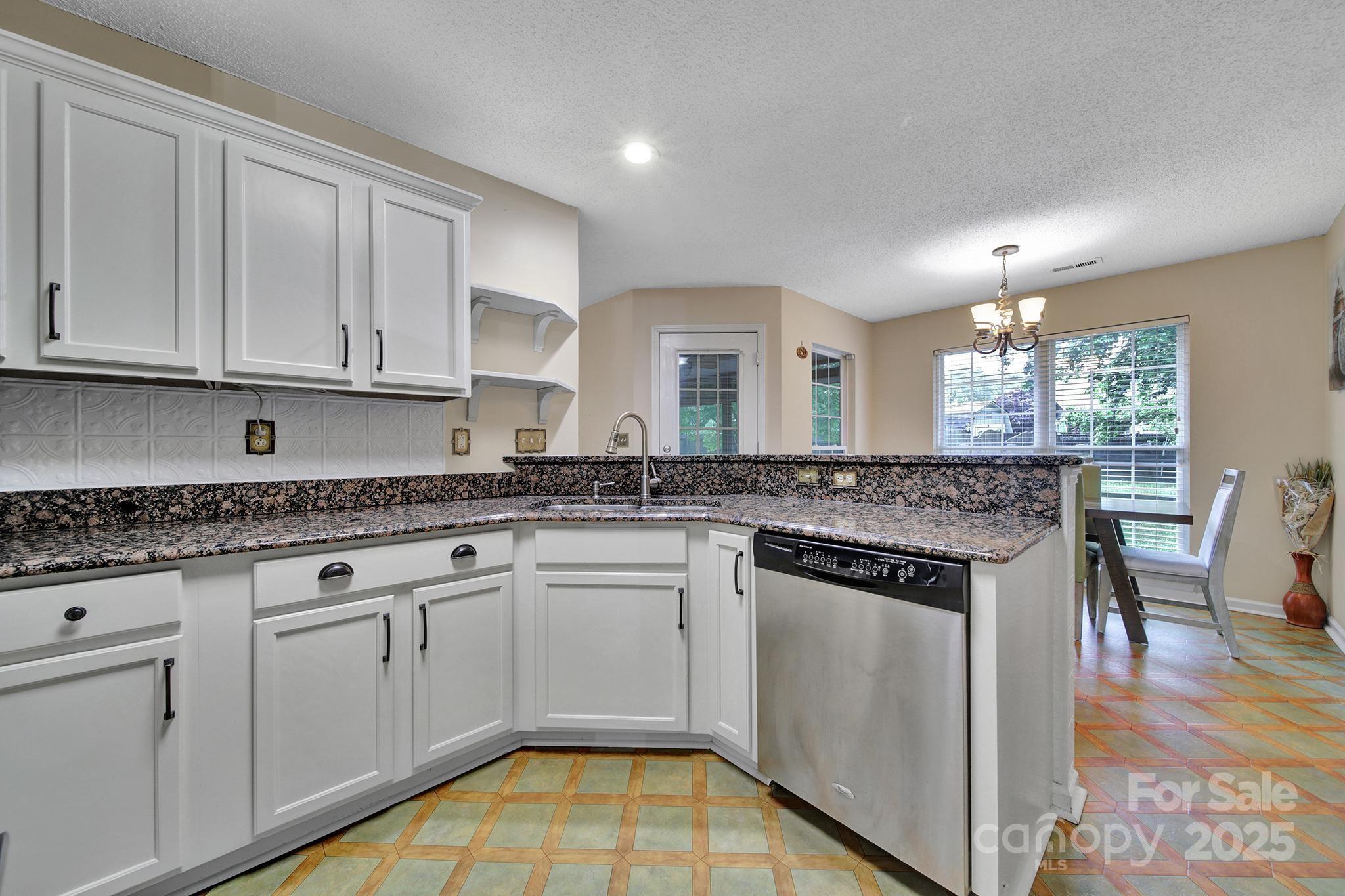 5009 Ravens Court
