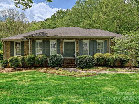 6420 Saint John Lane Charlotte NC 28210