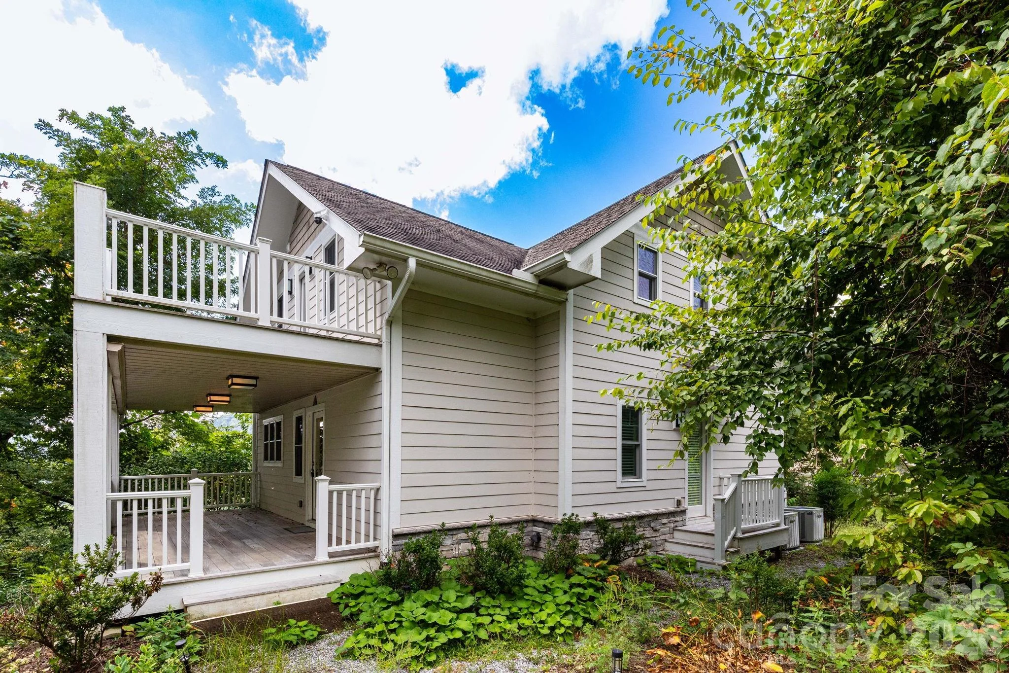 11 Lila Lane, Clyde, NC, 28721