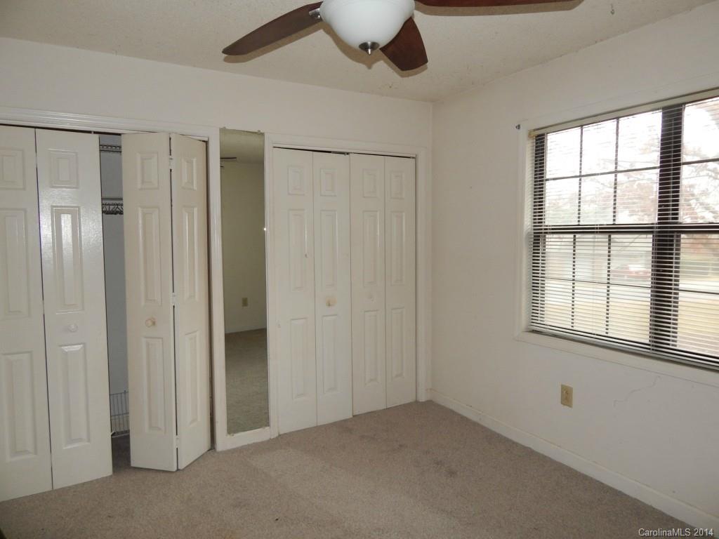 Wood Ridge - Residential