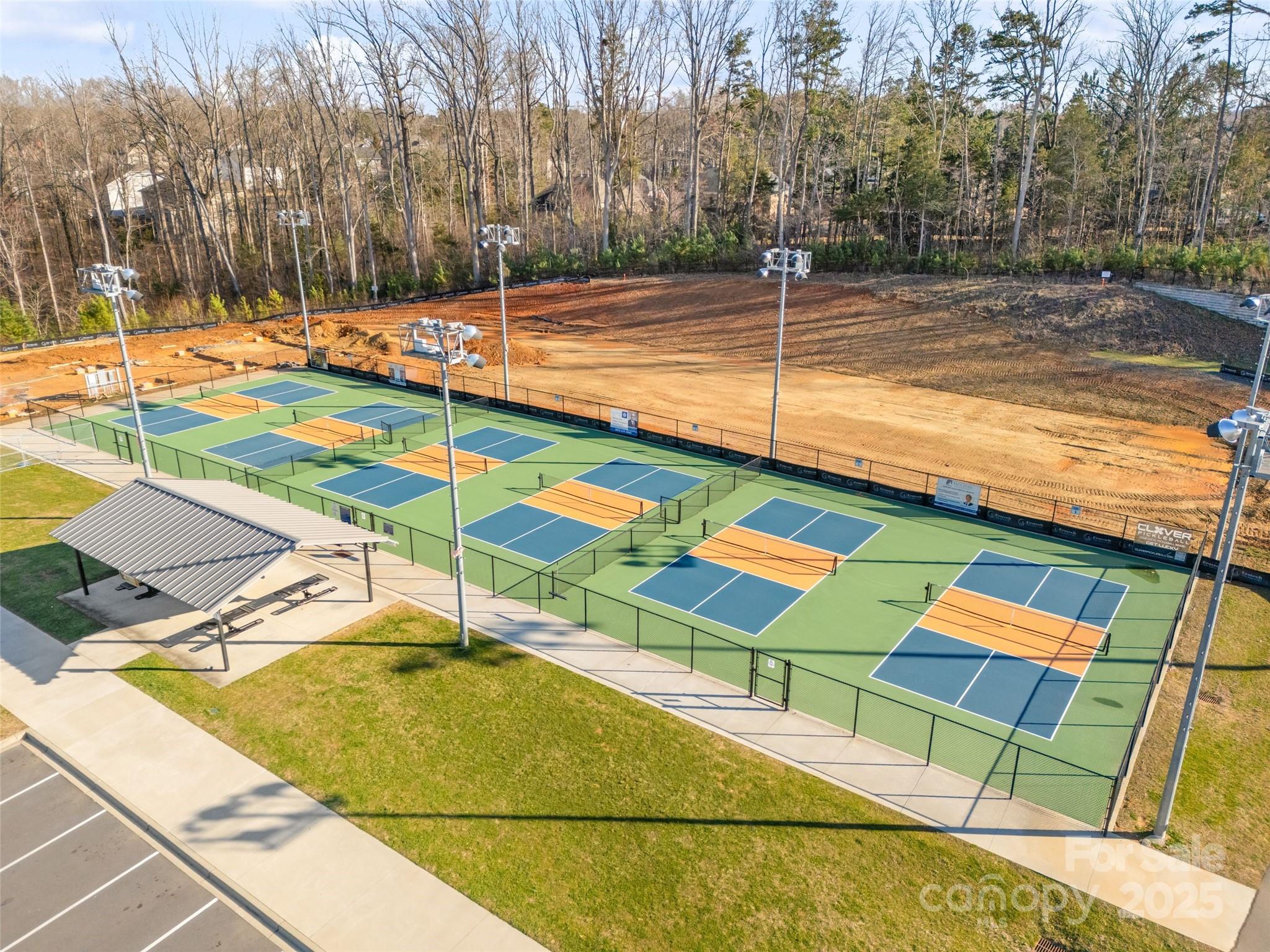 Paddlers Cove - Residential