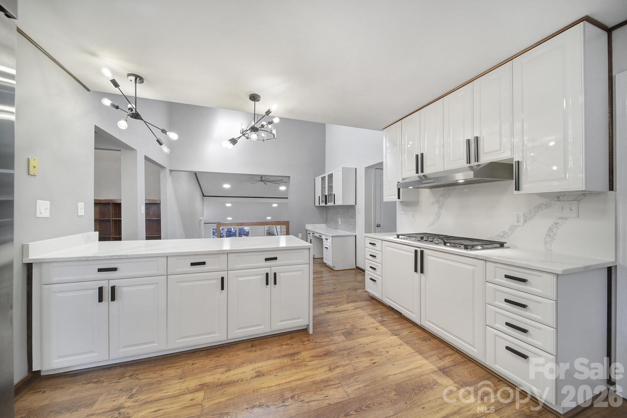 Tega Cay - Residential