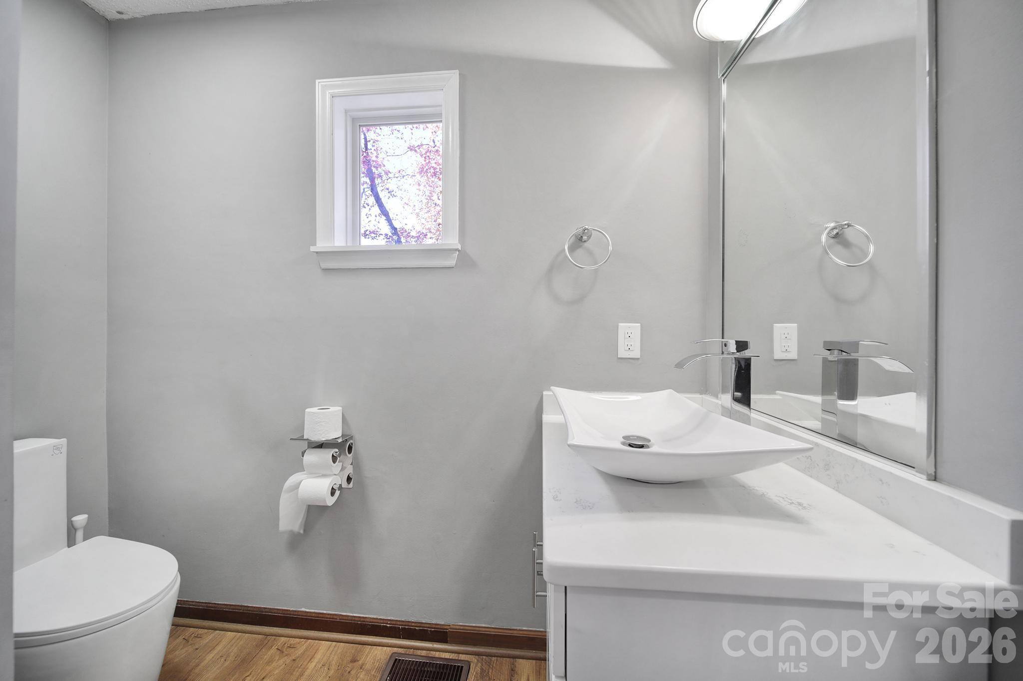 Tega Cay - Residential