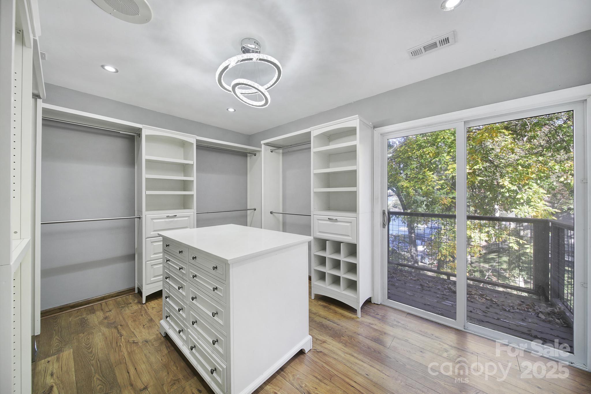 Tega Cay - Residential