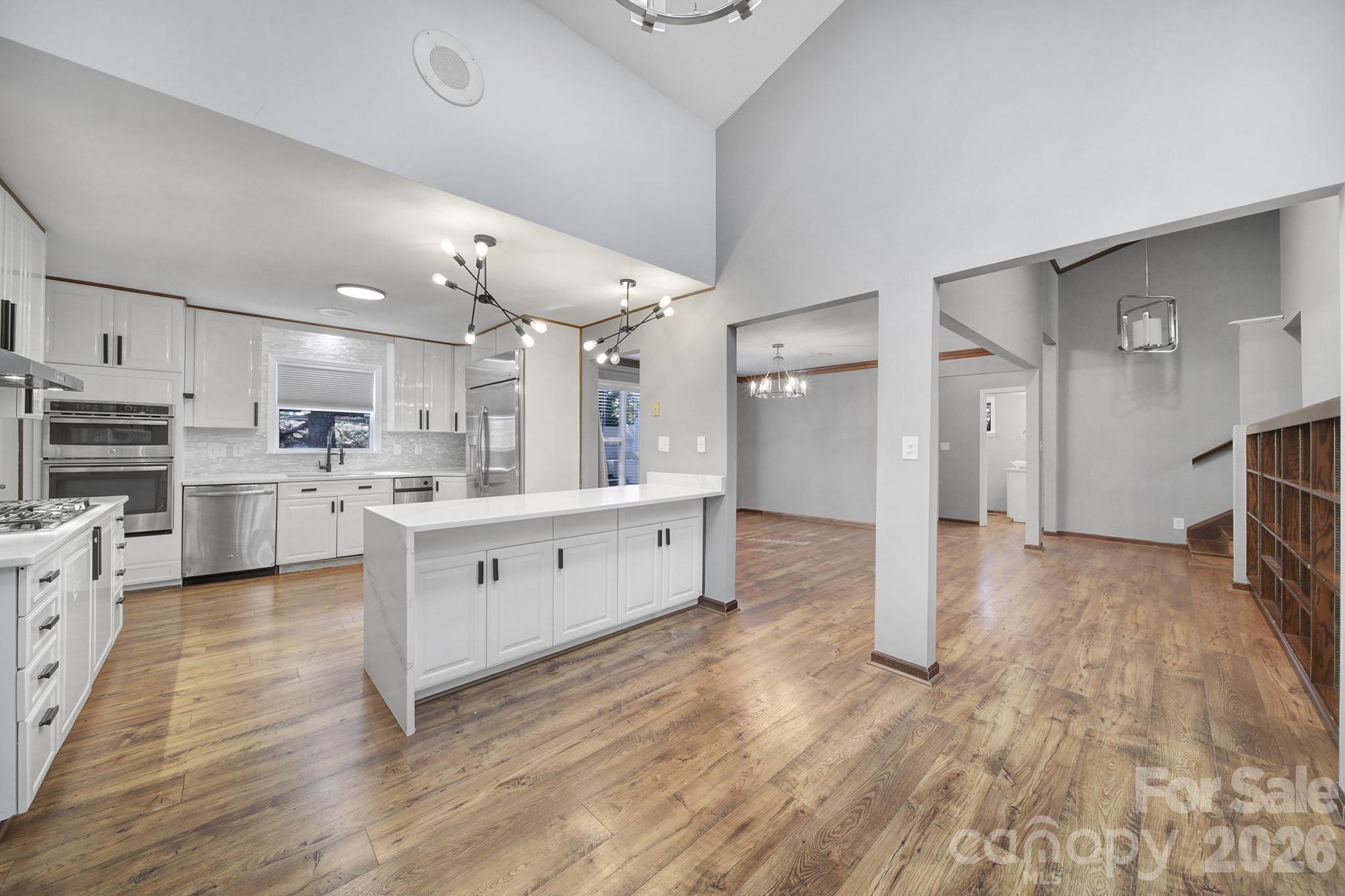 Tega Cay - Residential