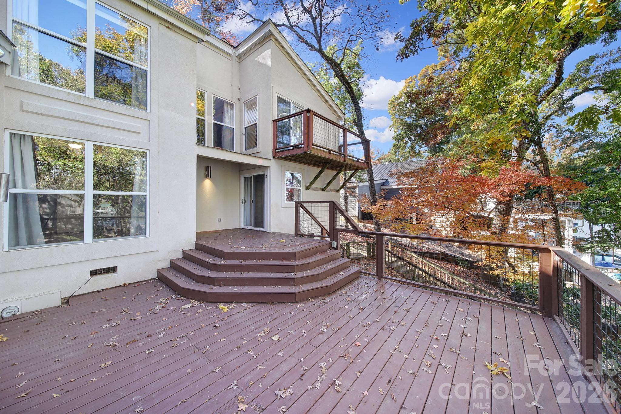 Tega Cay - Residential