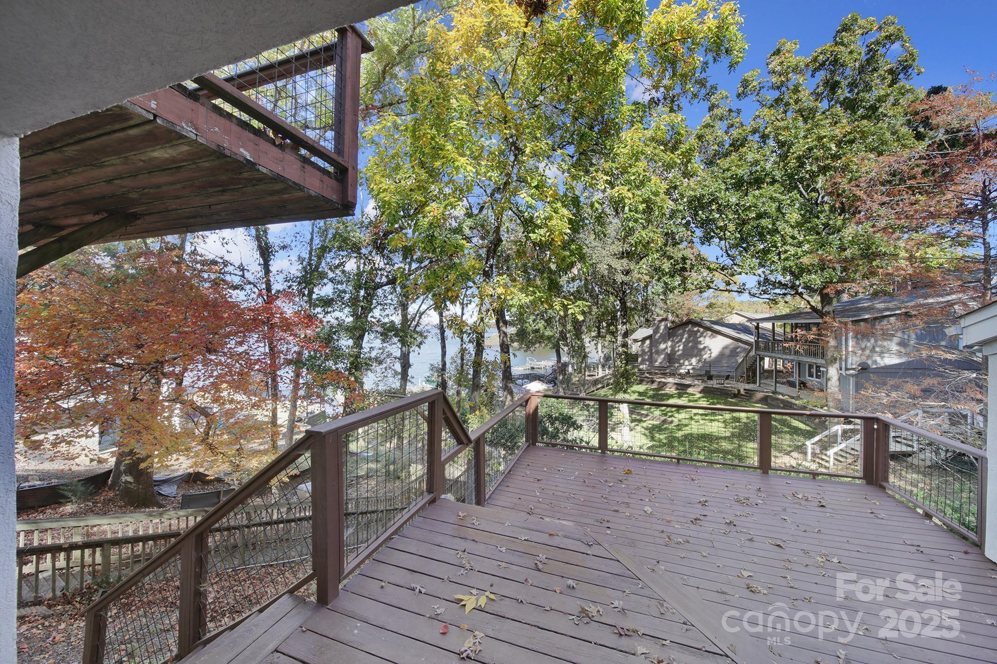 Tega Cay - Residential