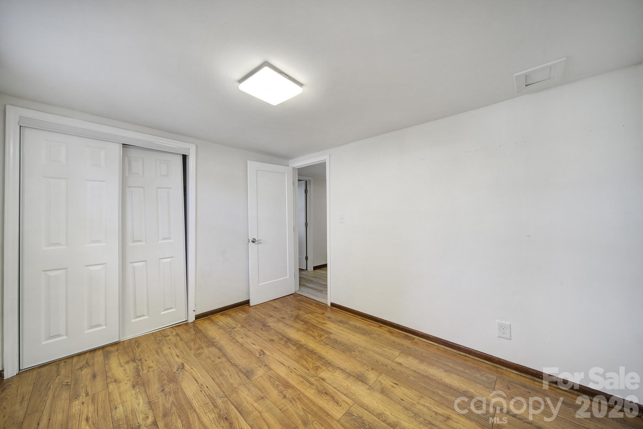 Tega Cay - Residential