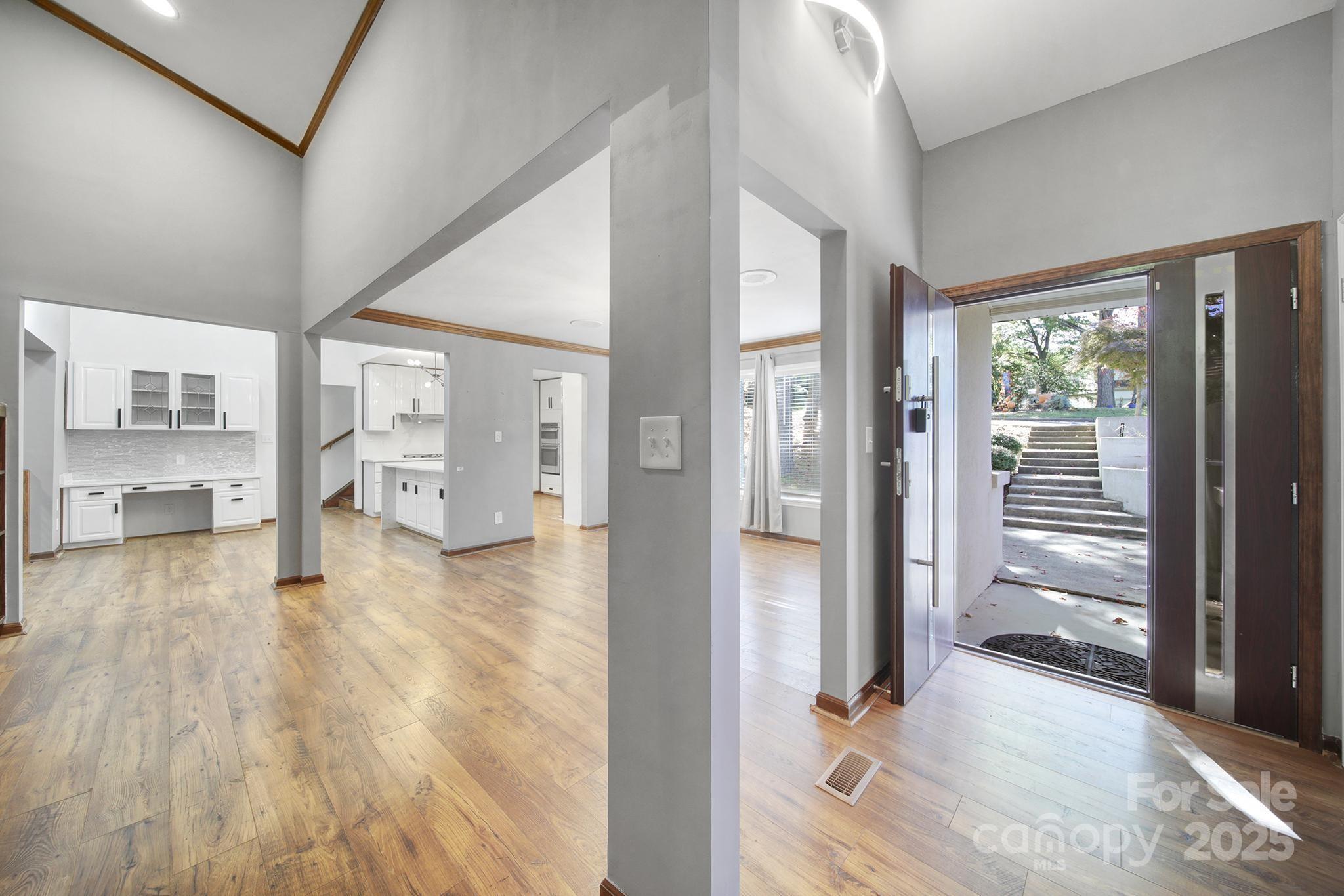 Tega Cay - Residential