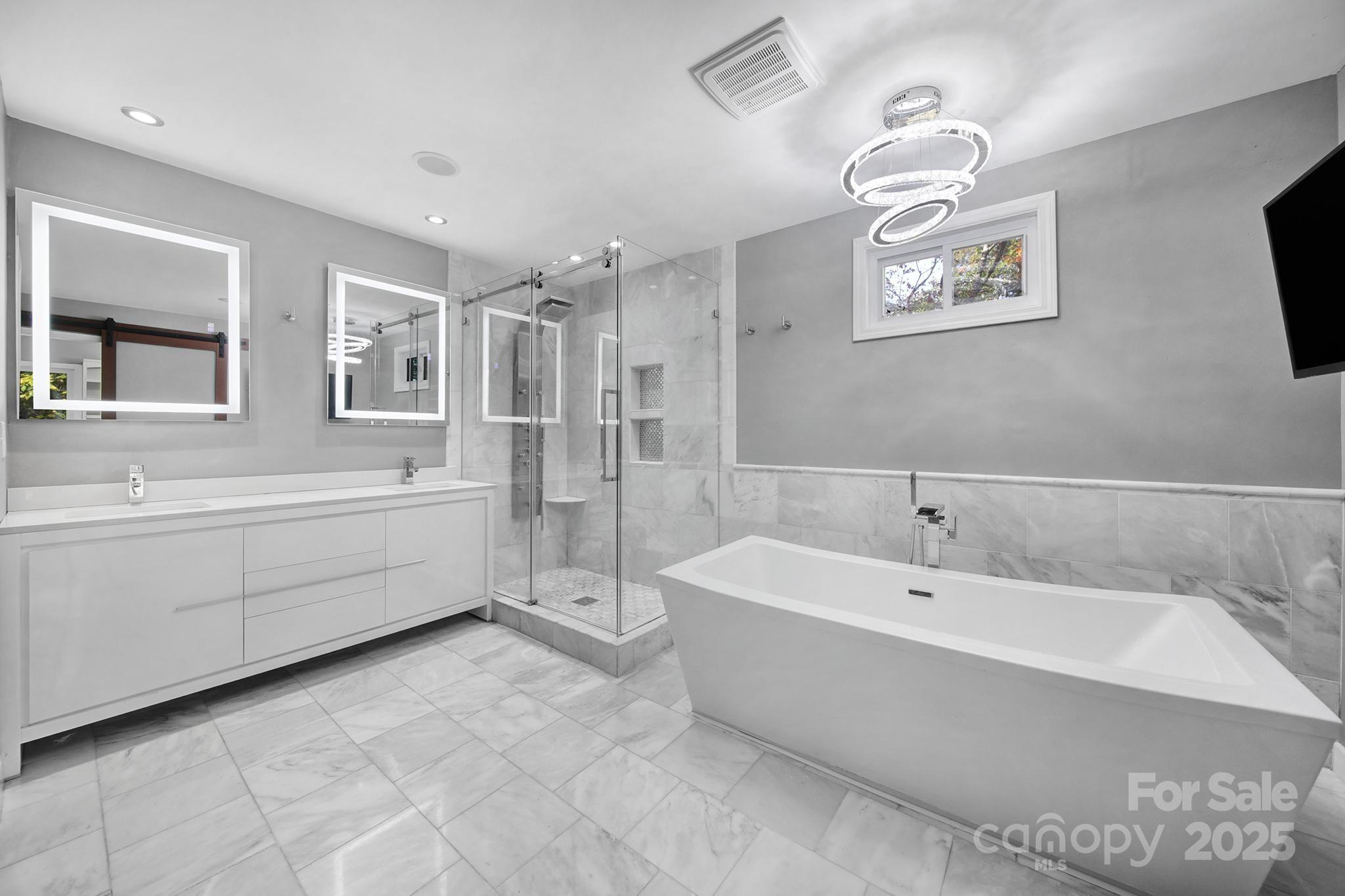 Tega Cay - Residential