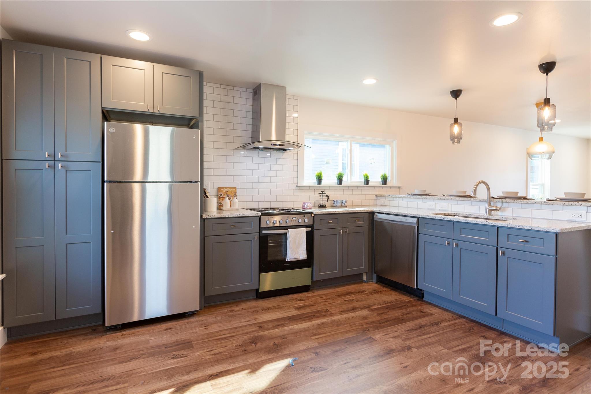 Oakland - Residential Lease