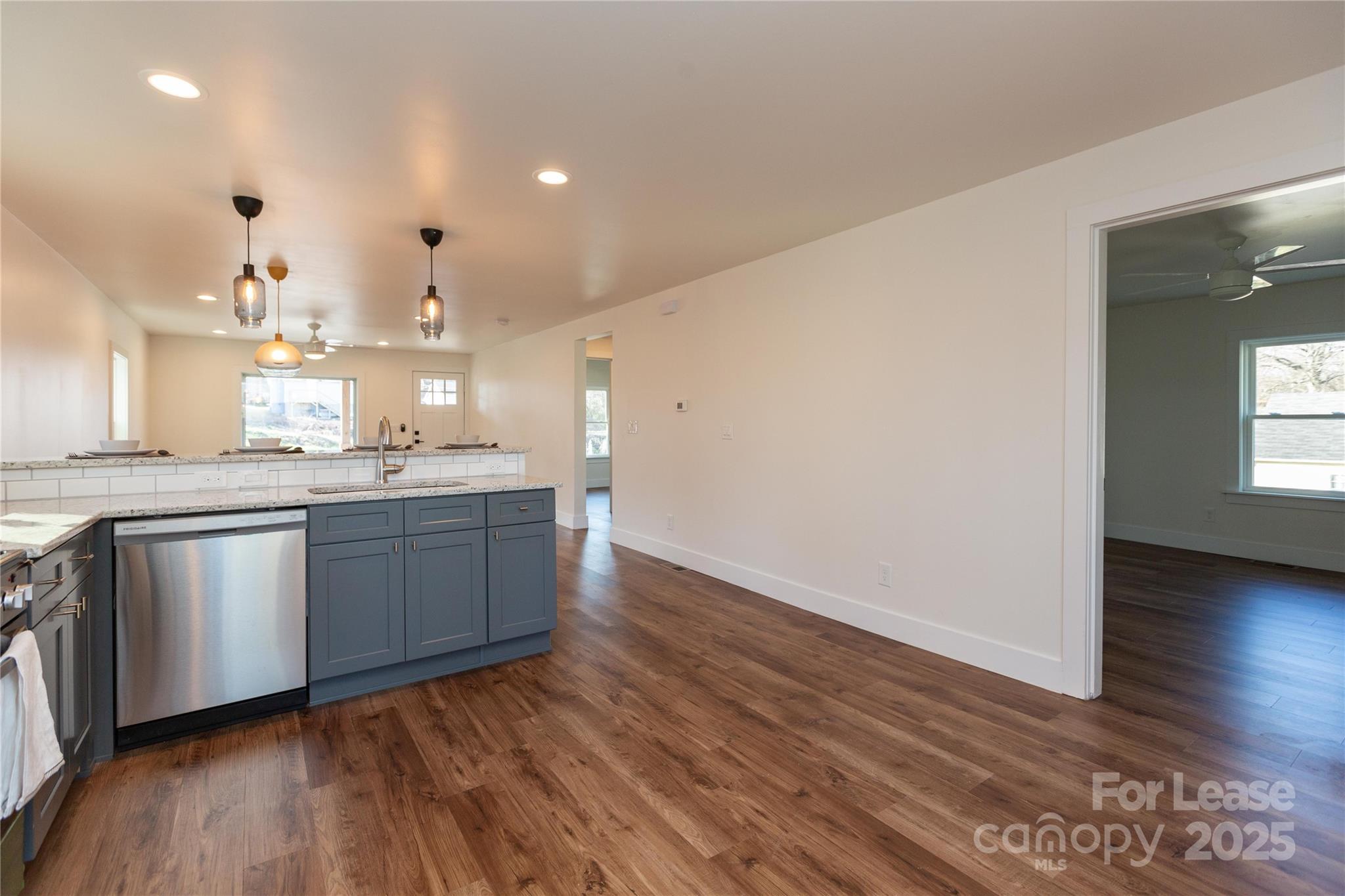 Oakland - Residential Lease