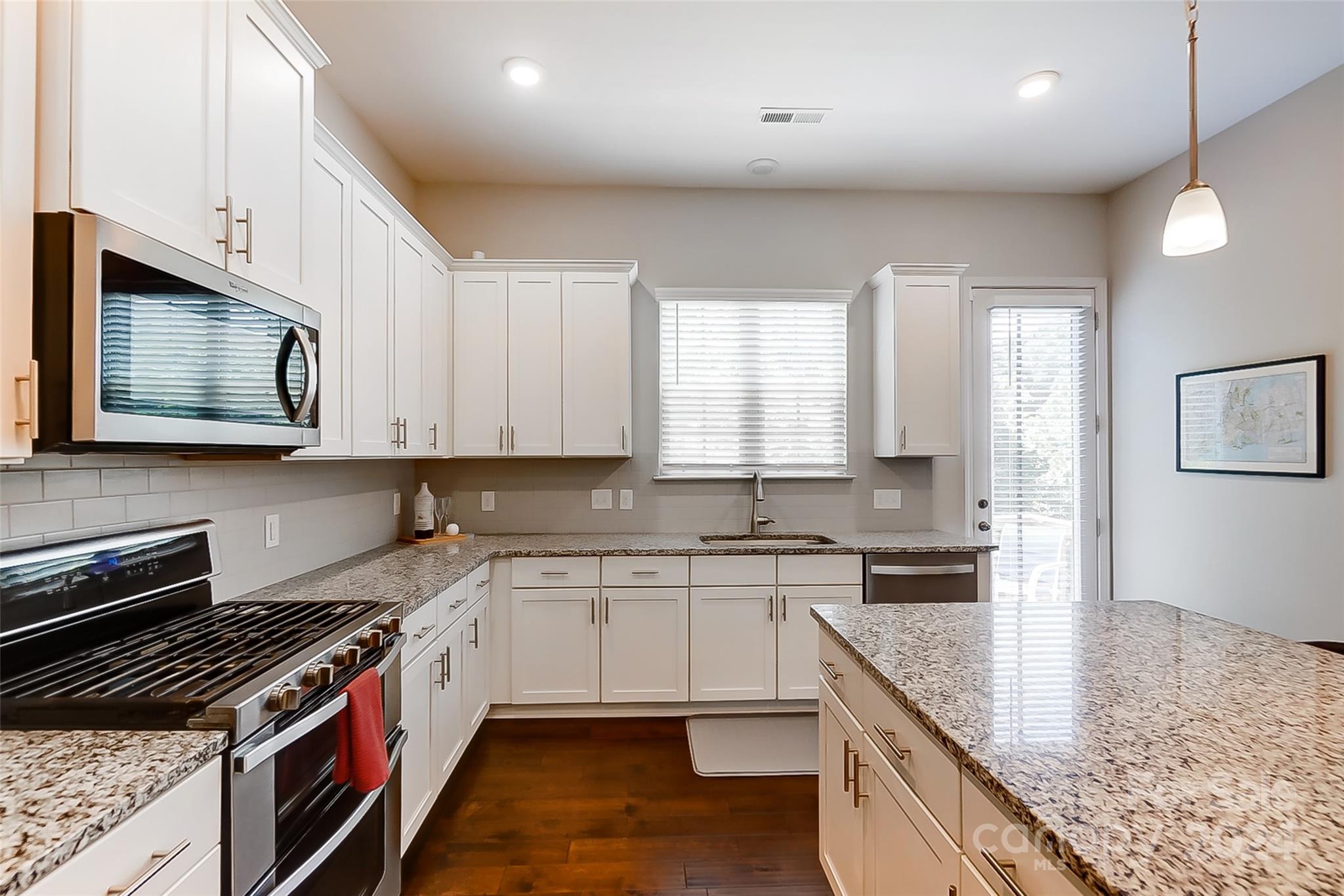 Hadley at Arrowood Station - Residential