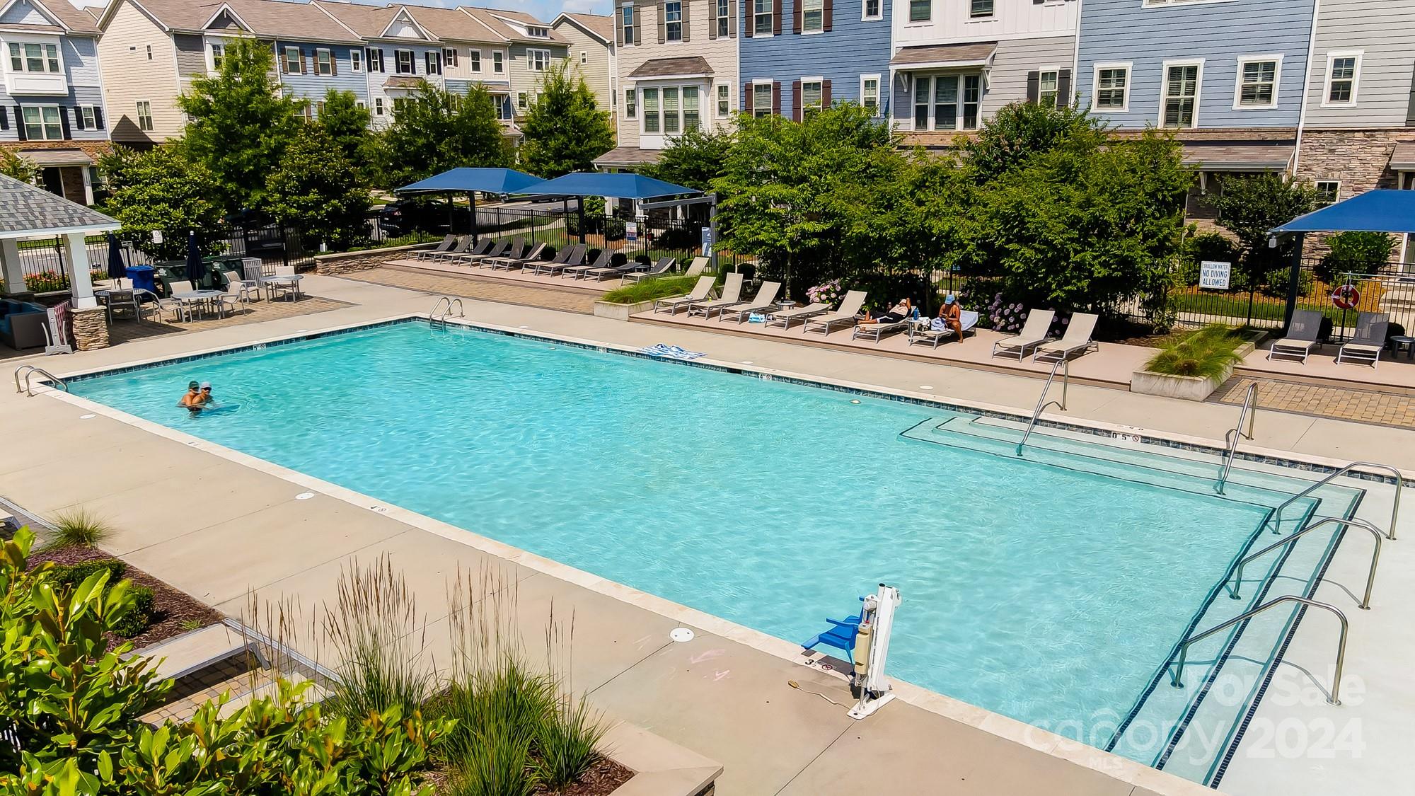 Hadley at Arrowood Station - Residential